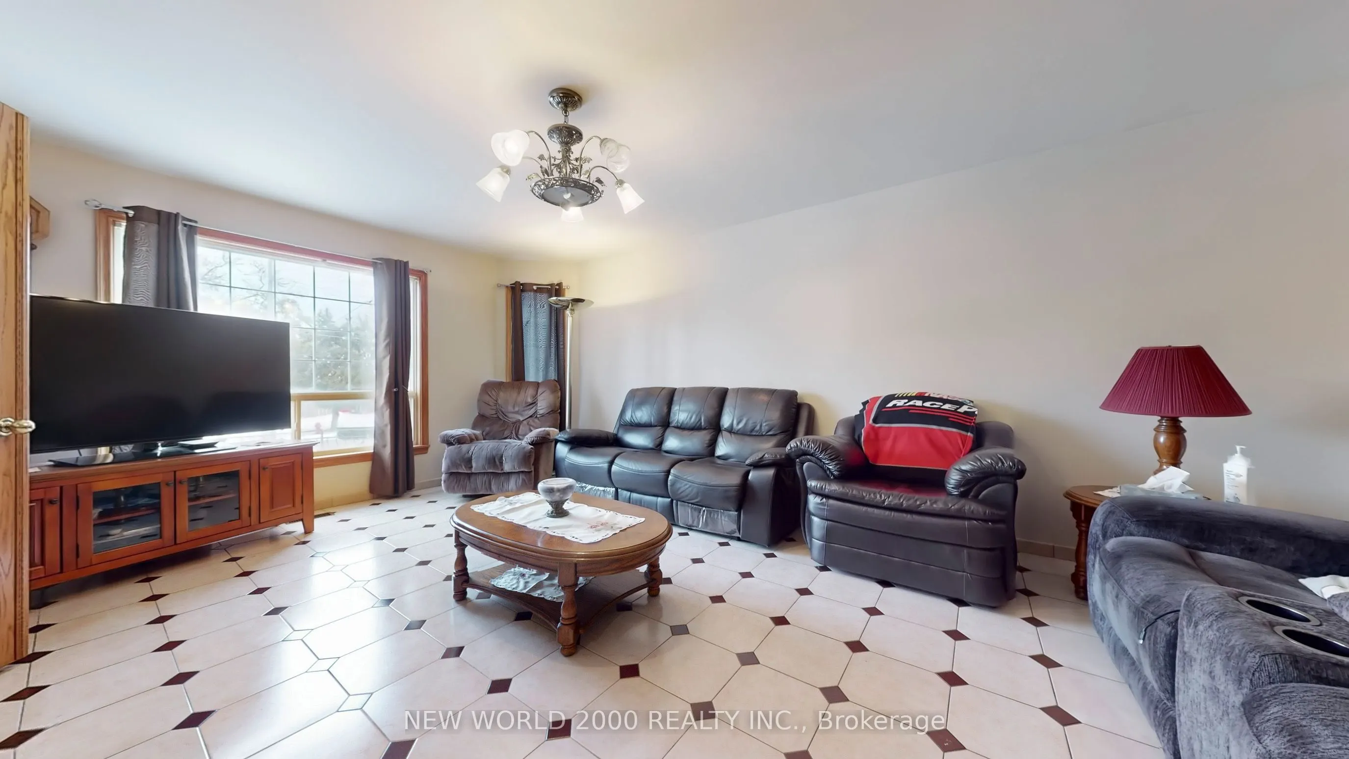62 Langstaff Road W