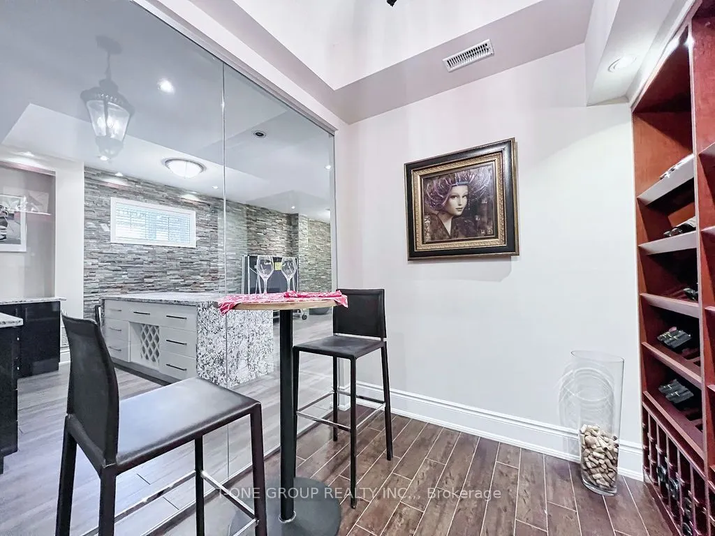 253 Carlton Road