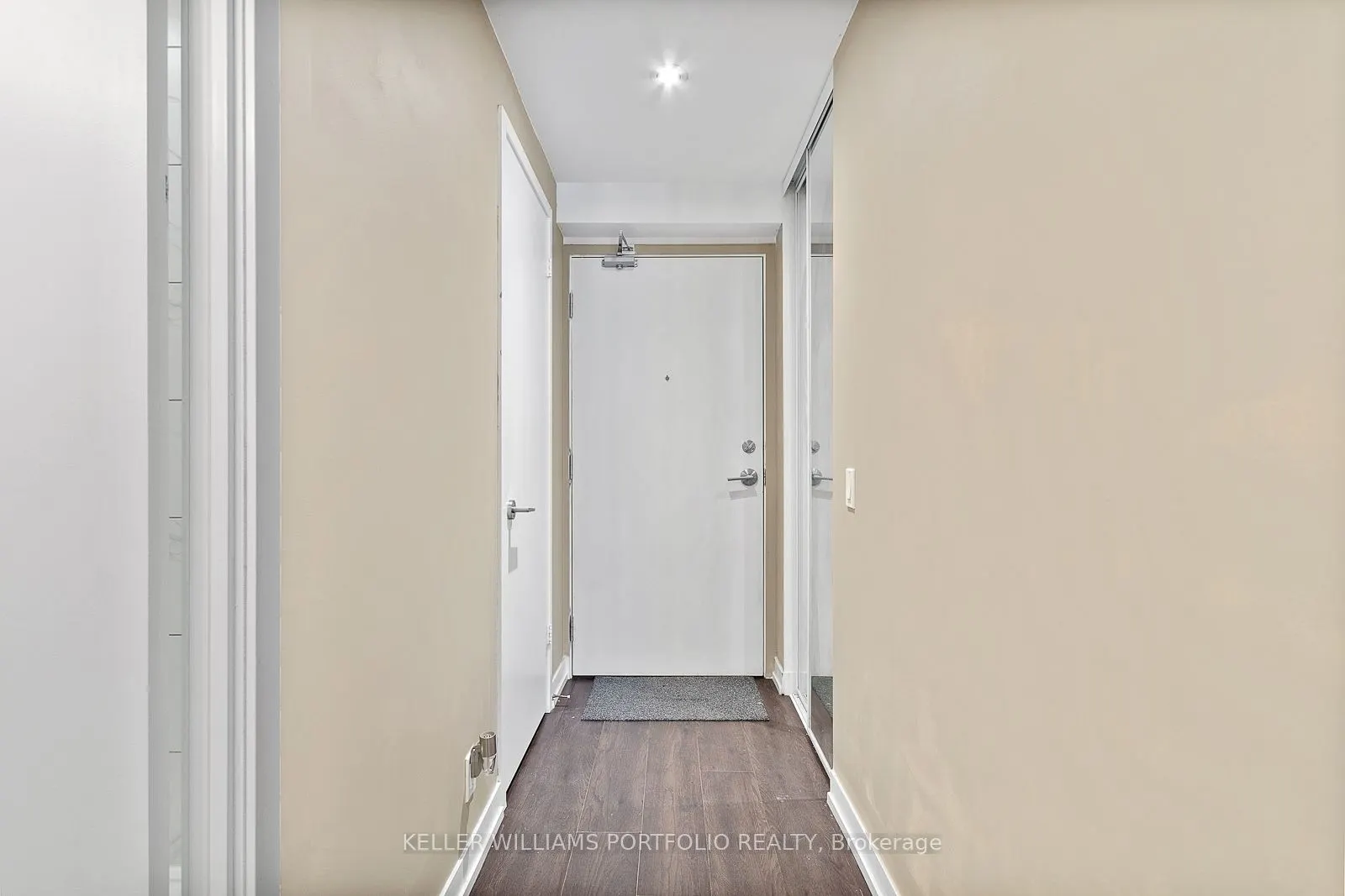 898 Portage Parkway, #4207
