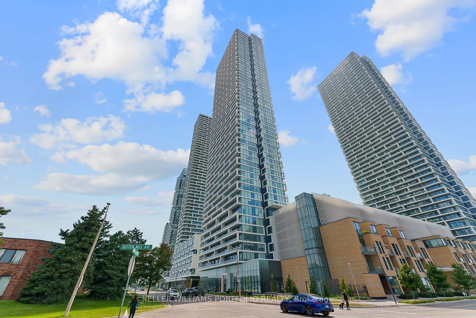 898 Portage Parkway, #4207