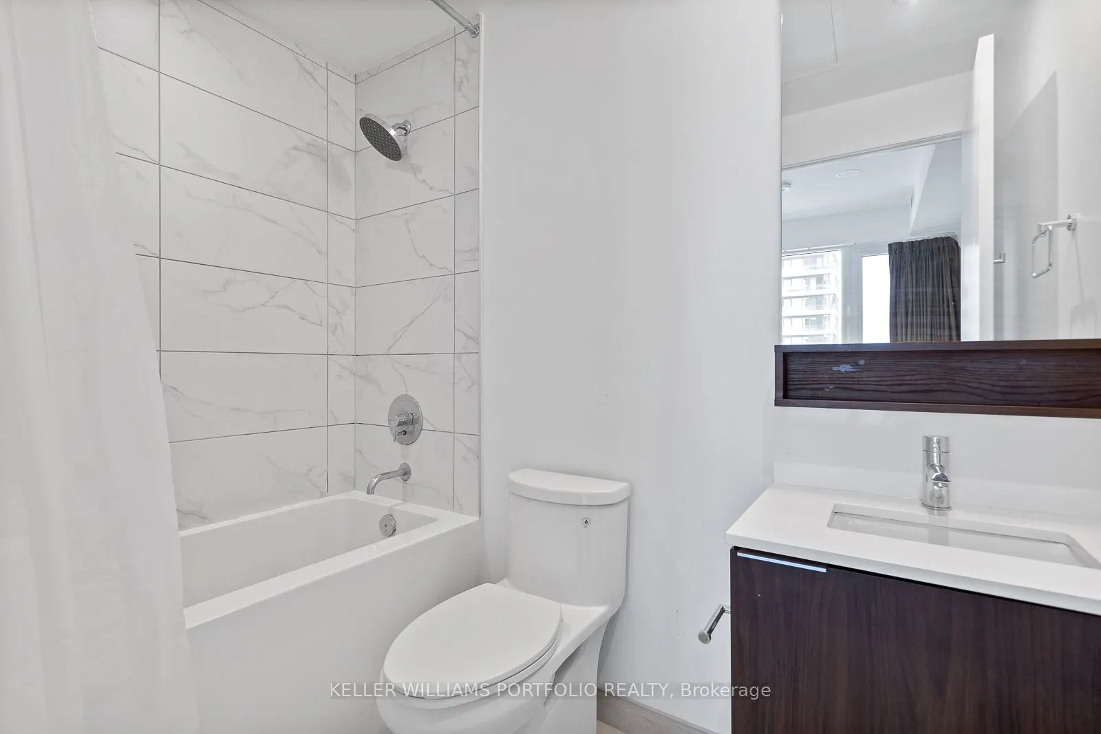 898 Portage Parkway, #4207