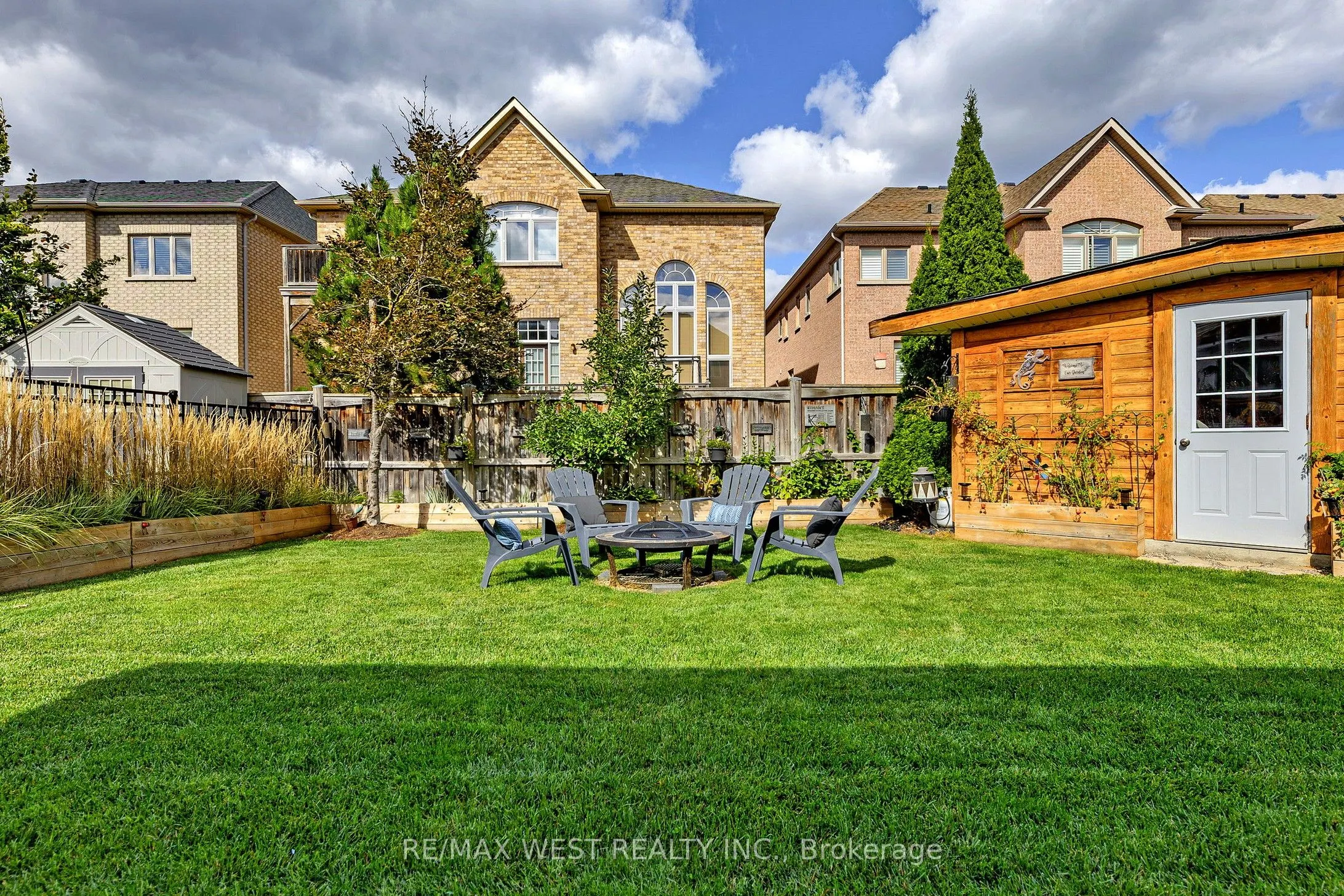 242 Marc Santi Boulevard