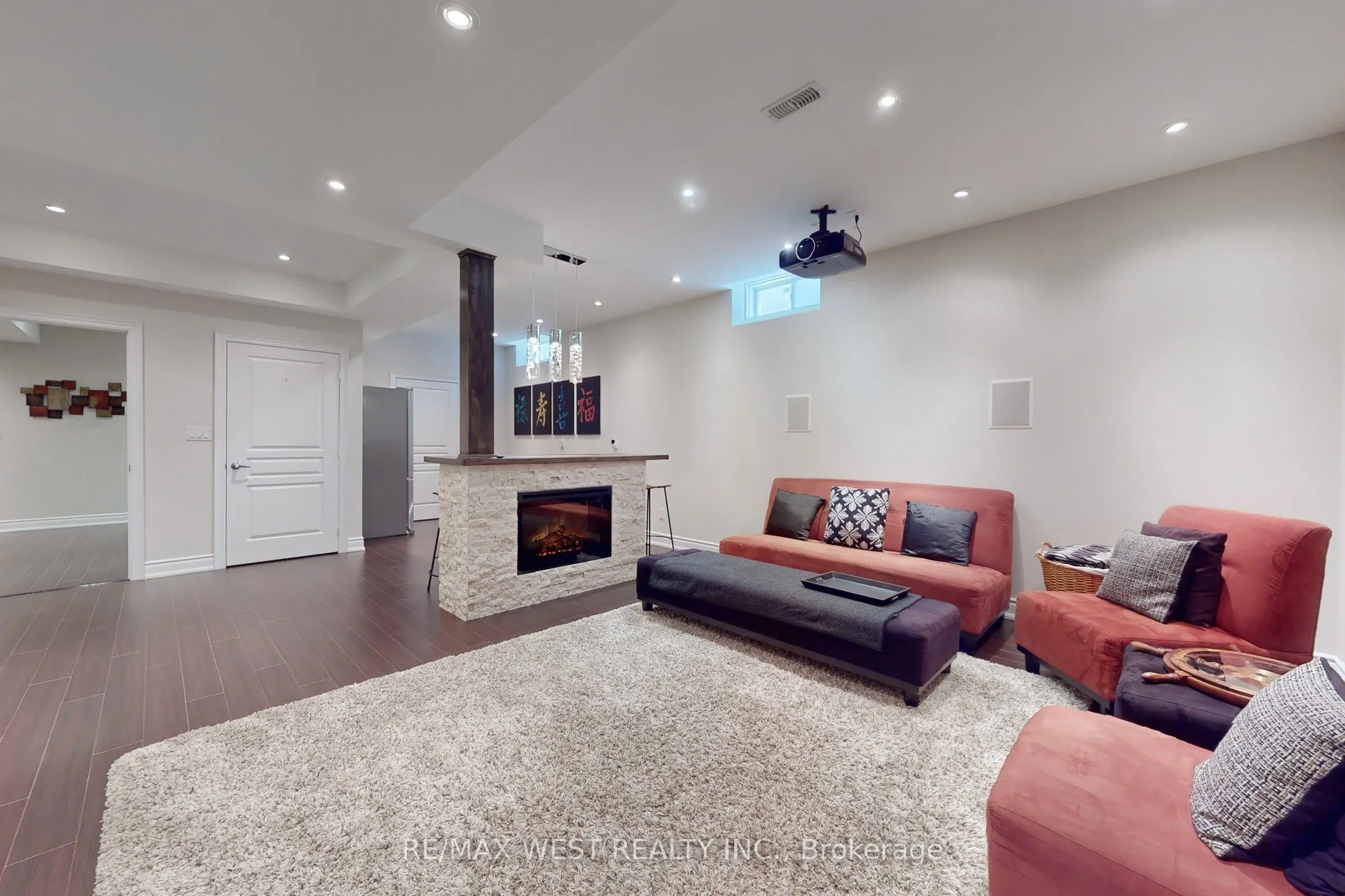 242 Marc Santi Boulevard