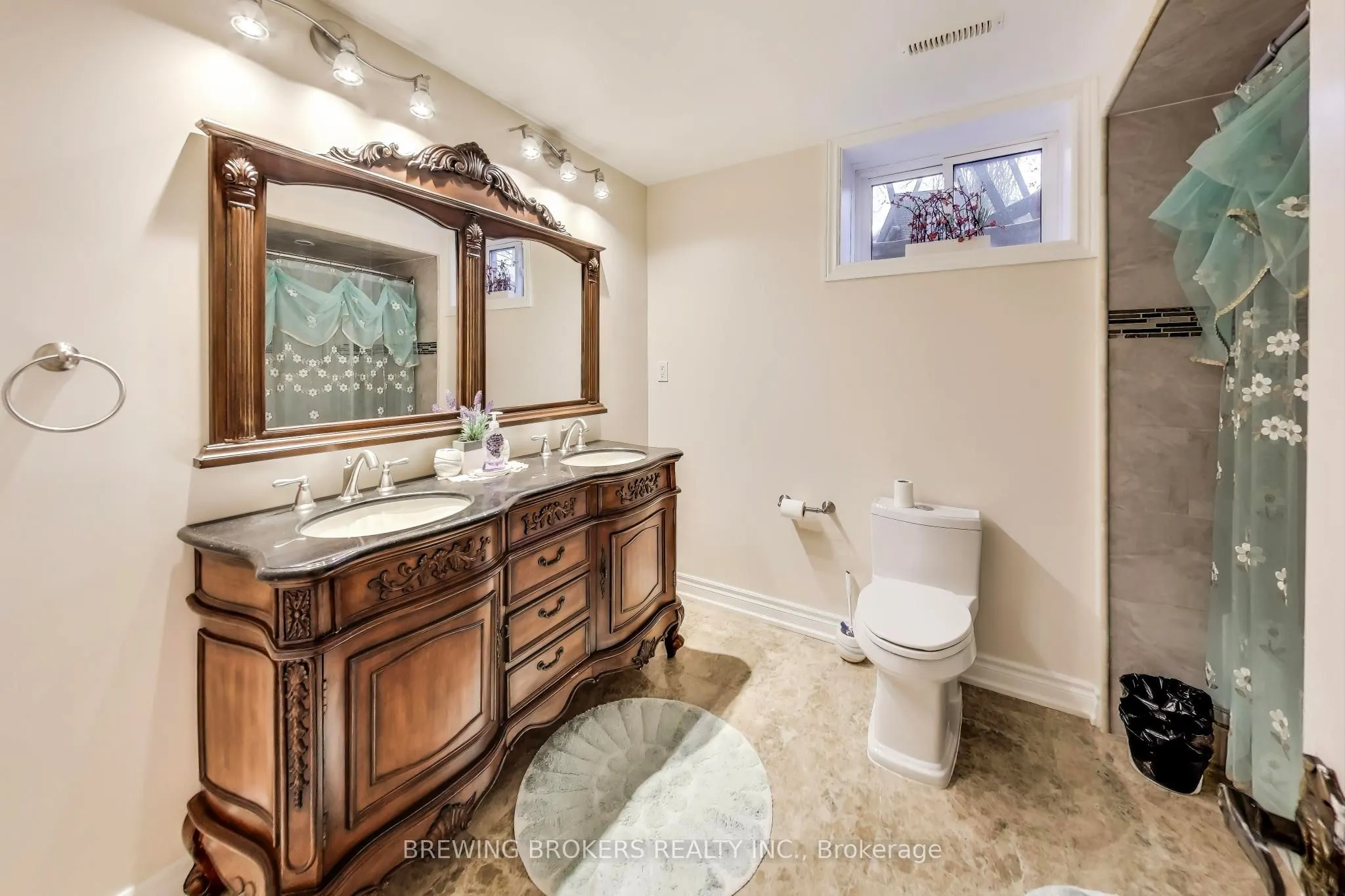 28A Westwood Lane