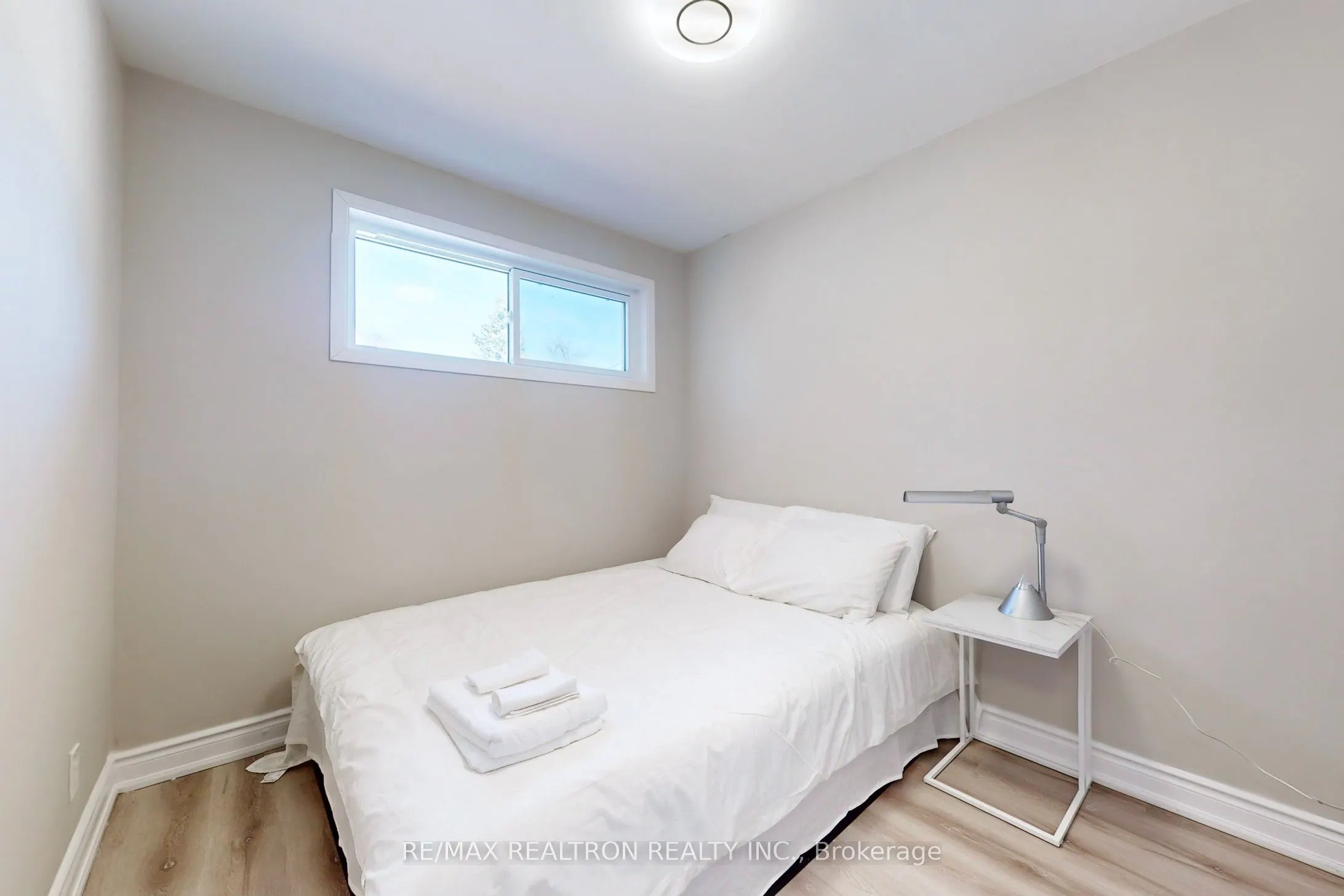 261 Beechy Avenue, #Upper