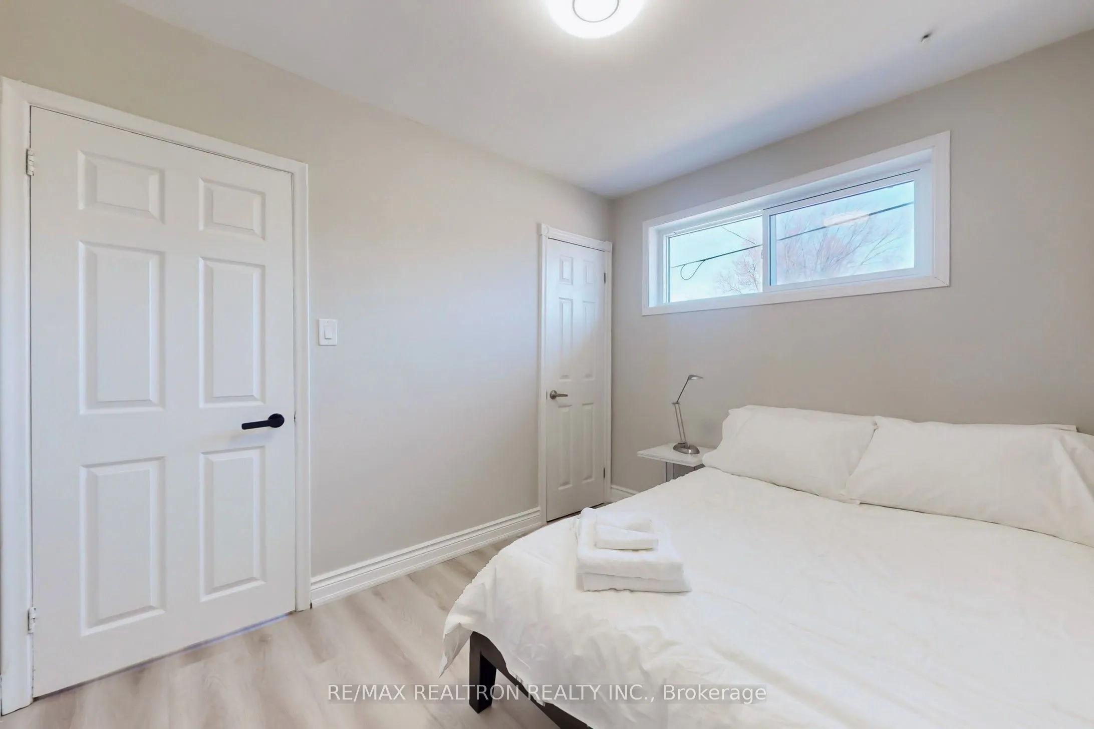 261 Beechy Avenue, #Upper
