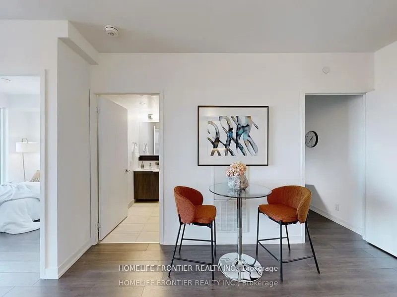 950 Portage Parkway, #1001