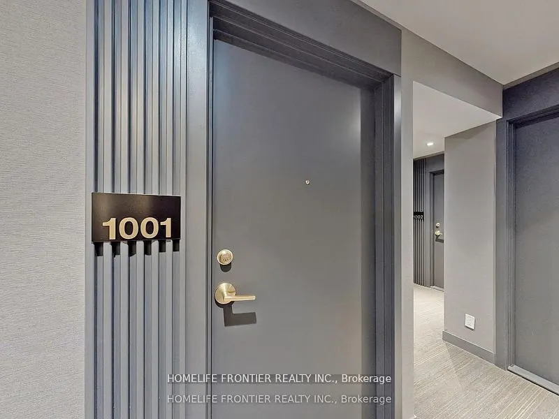 950 Portage Parkway, #1001