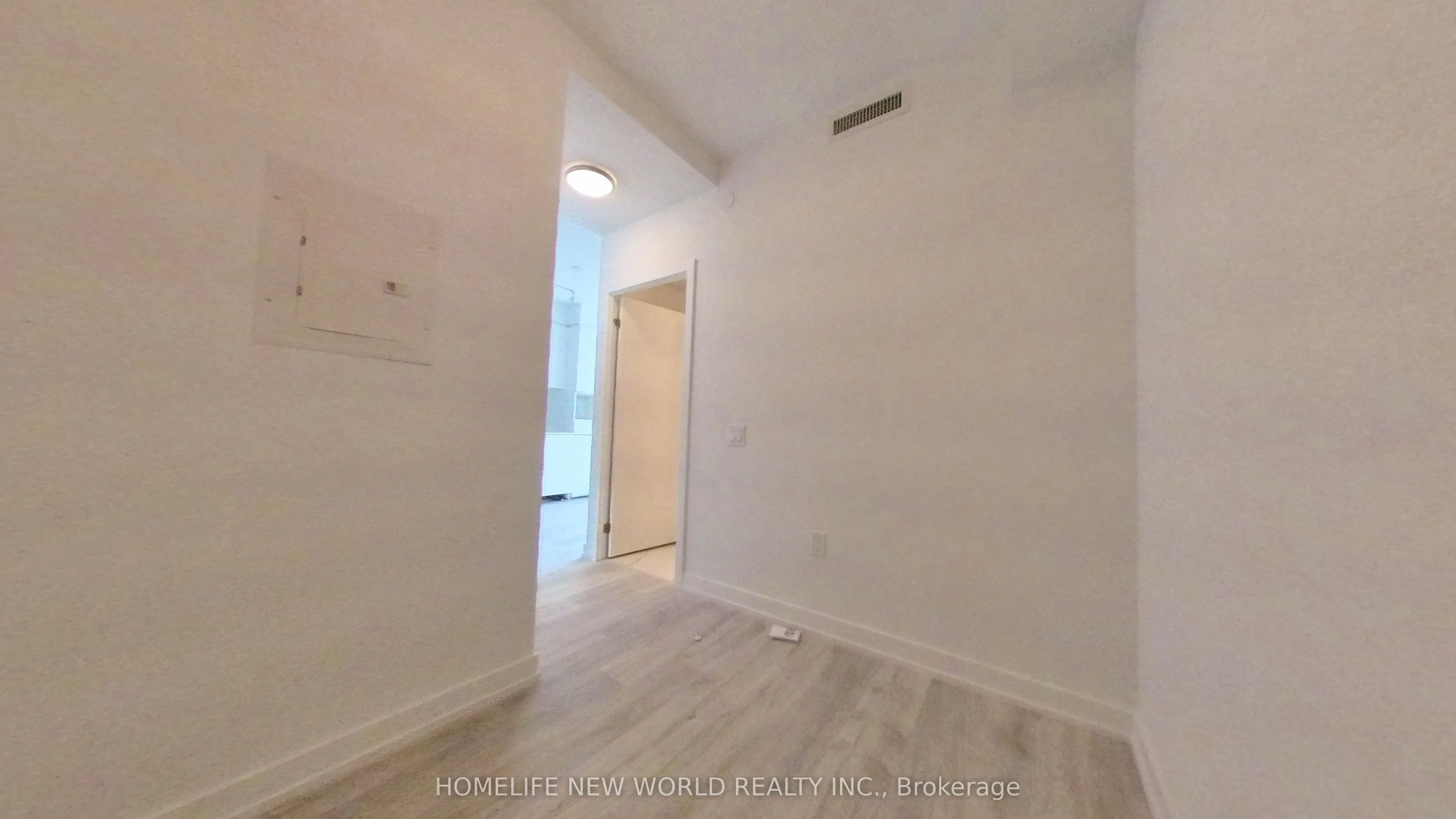 8888 Yonge Street, #307
