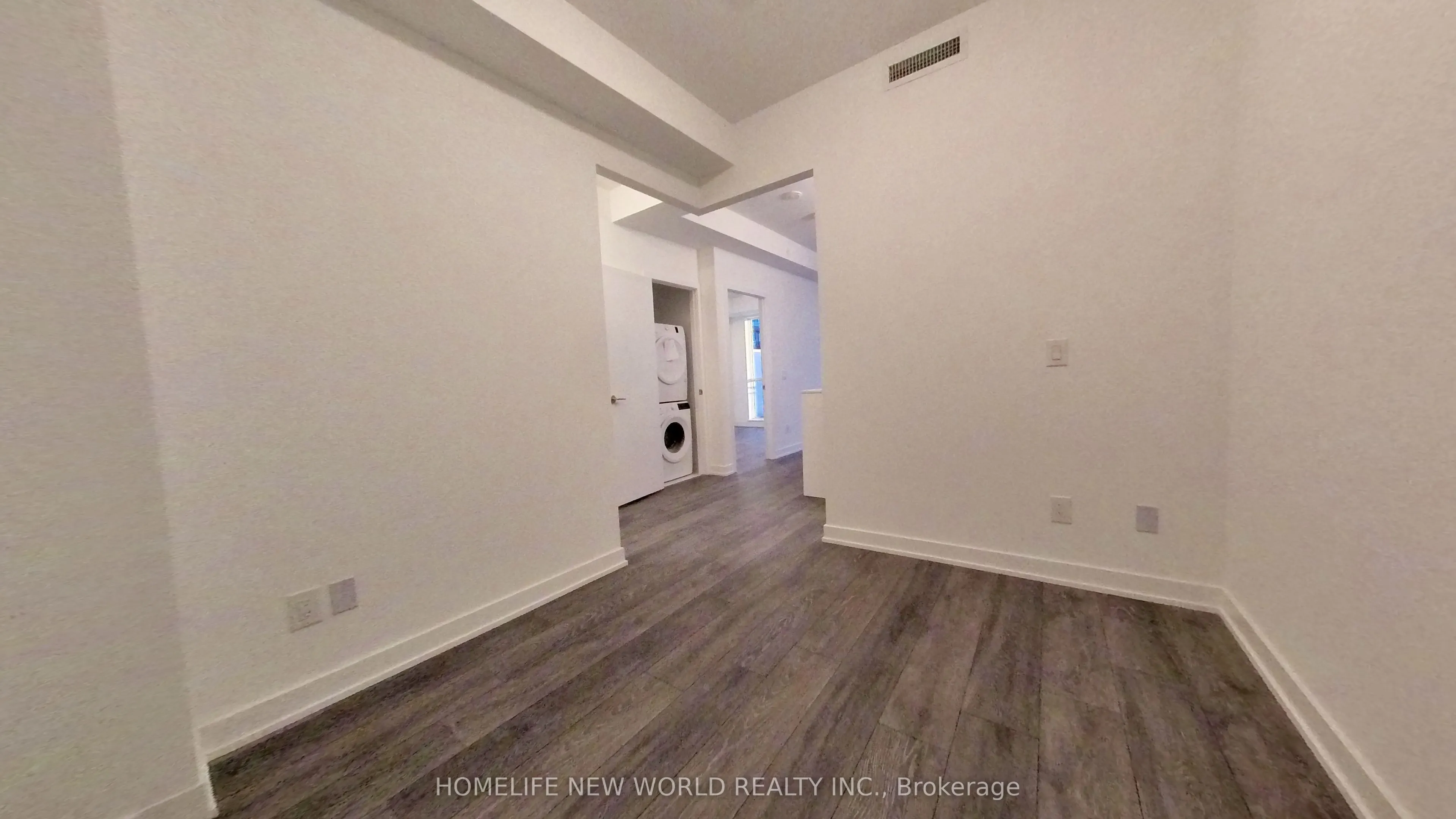 8888 Yonge Street, #307
