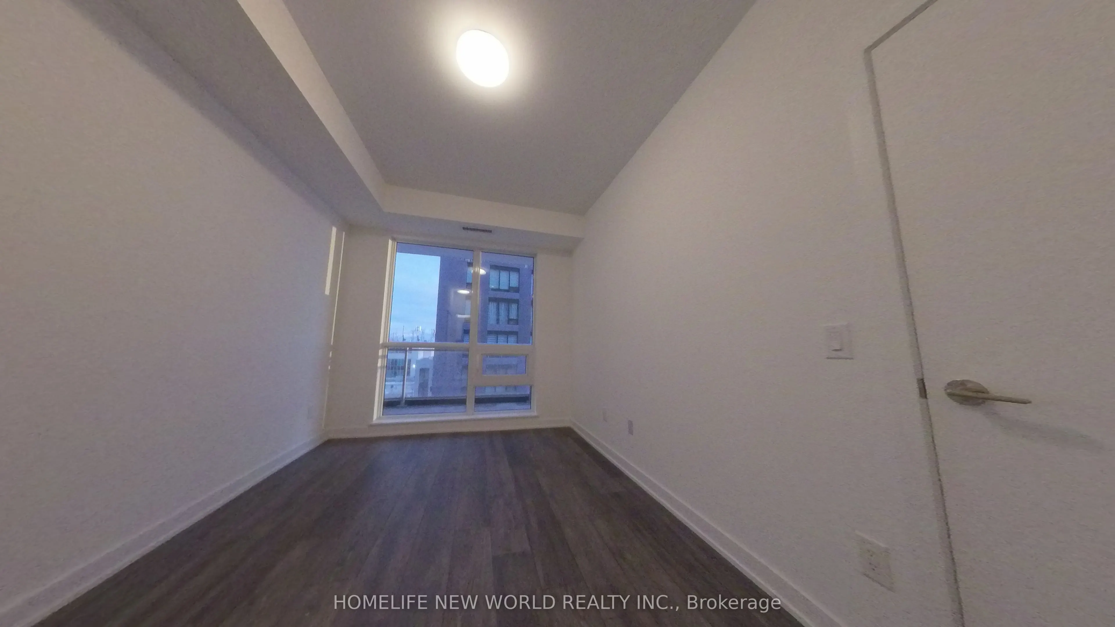 8888 Yonge Street, #307