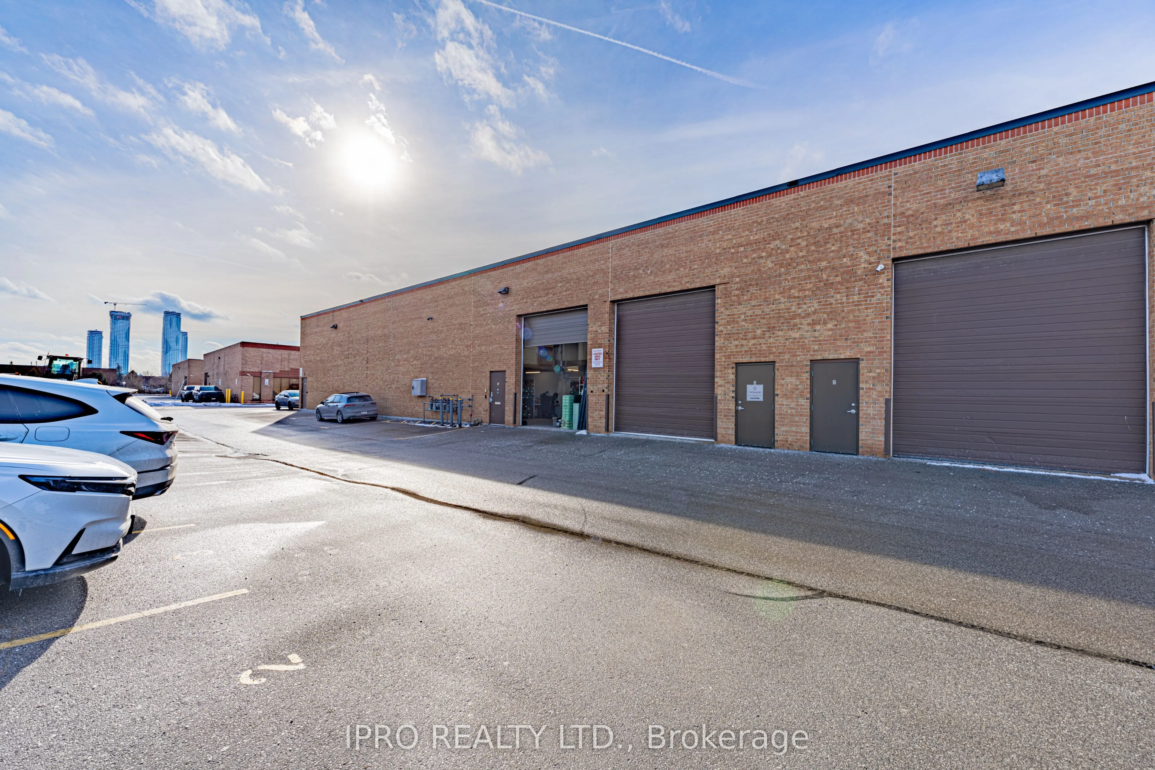 467 Edgeley Boulevard, #4