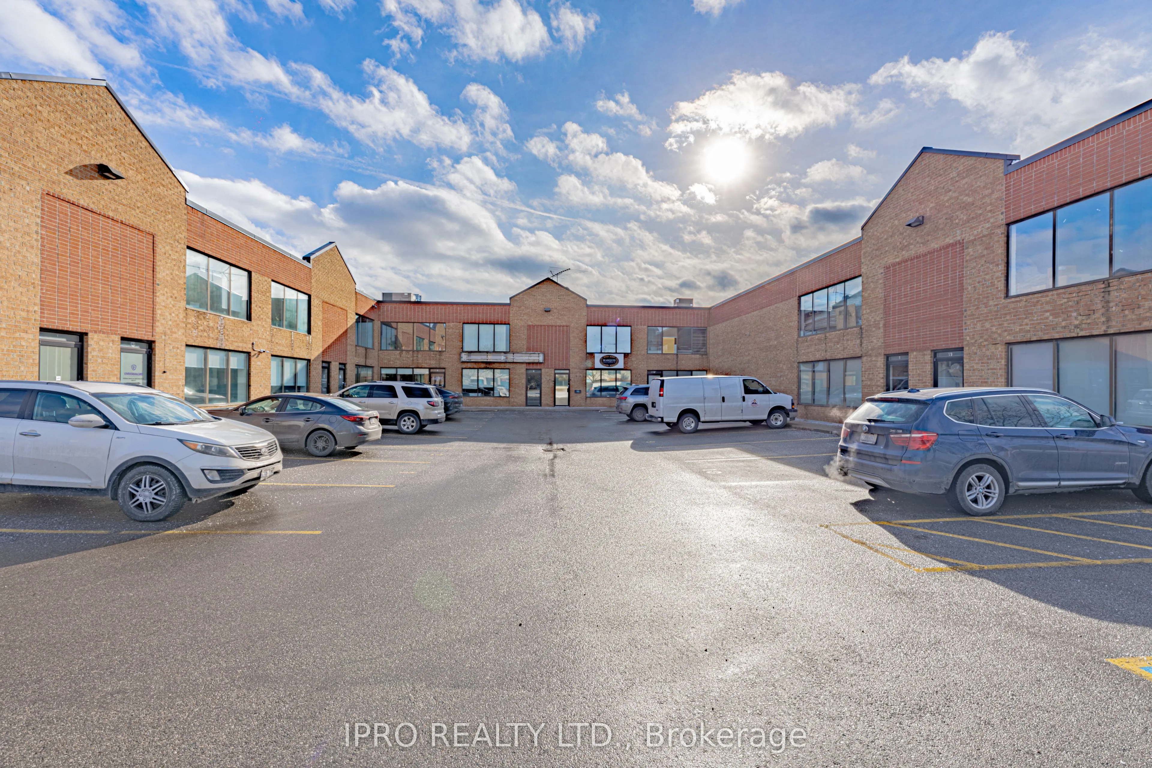 467 Edgeley Boulevard, #4