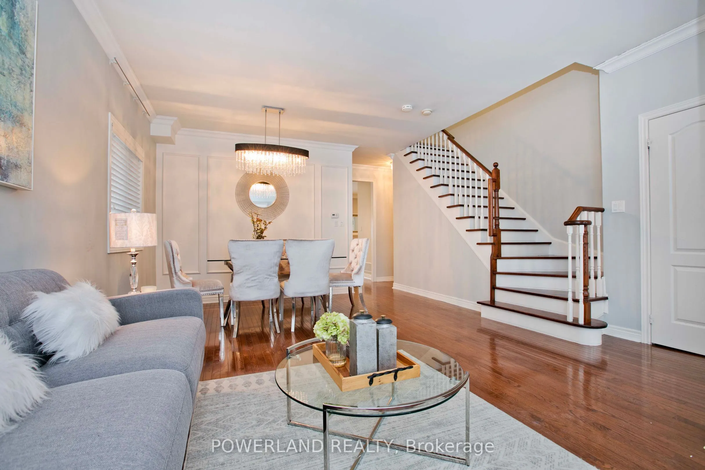 92 Maroon Drive