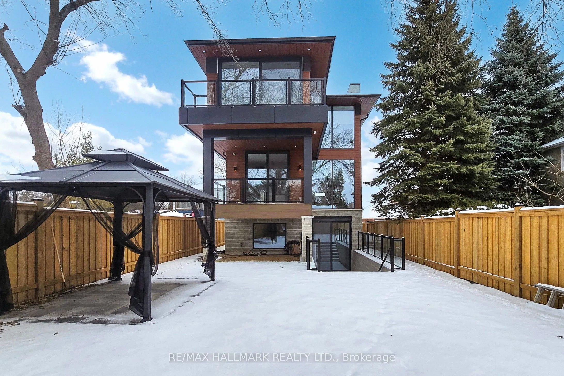 52 Wildwood Avenue