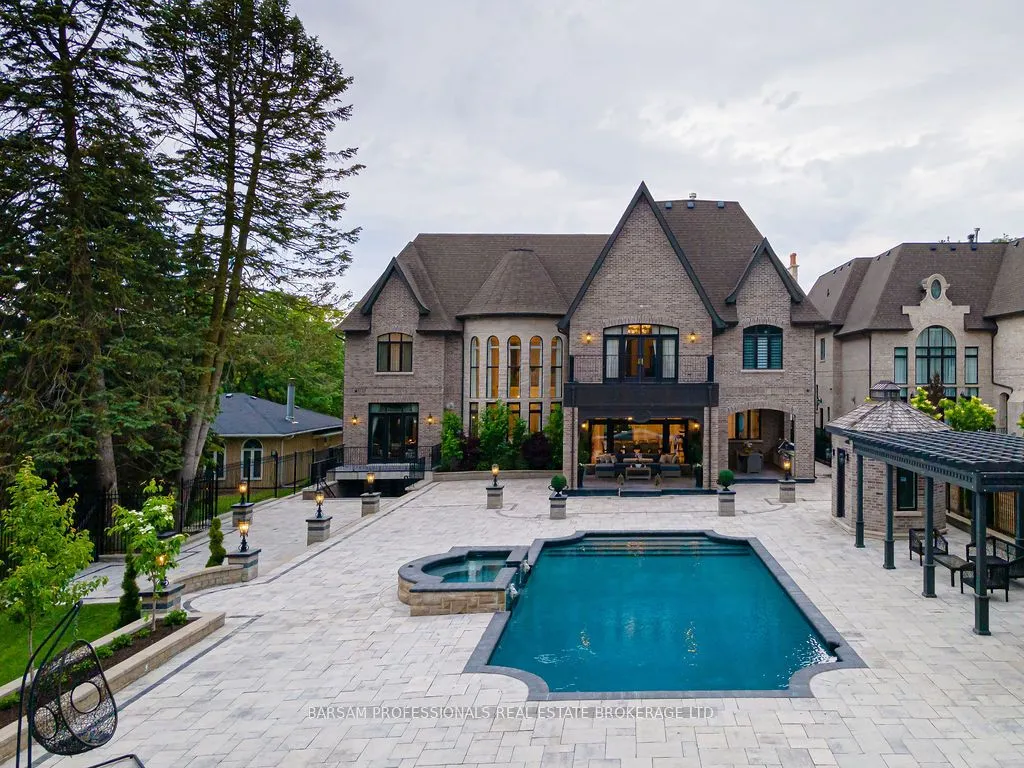 29 Denham Drive