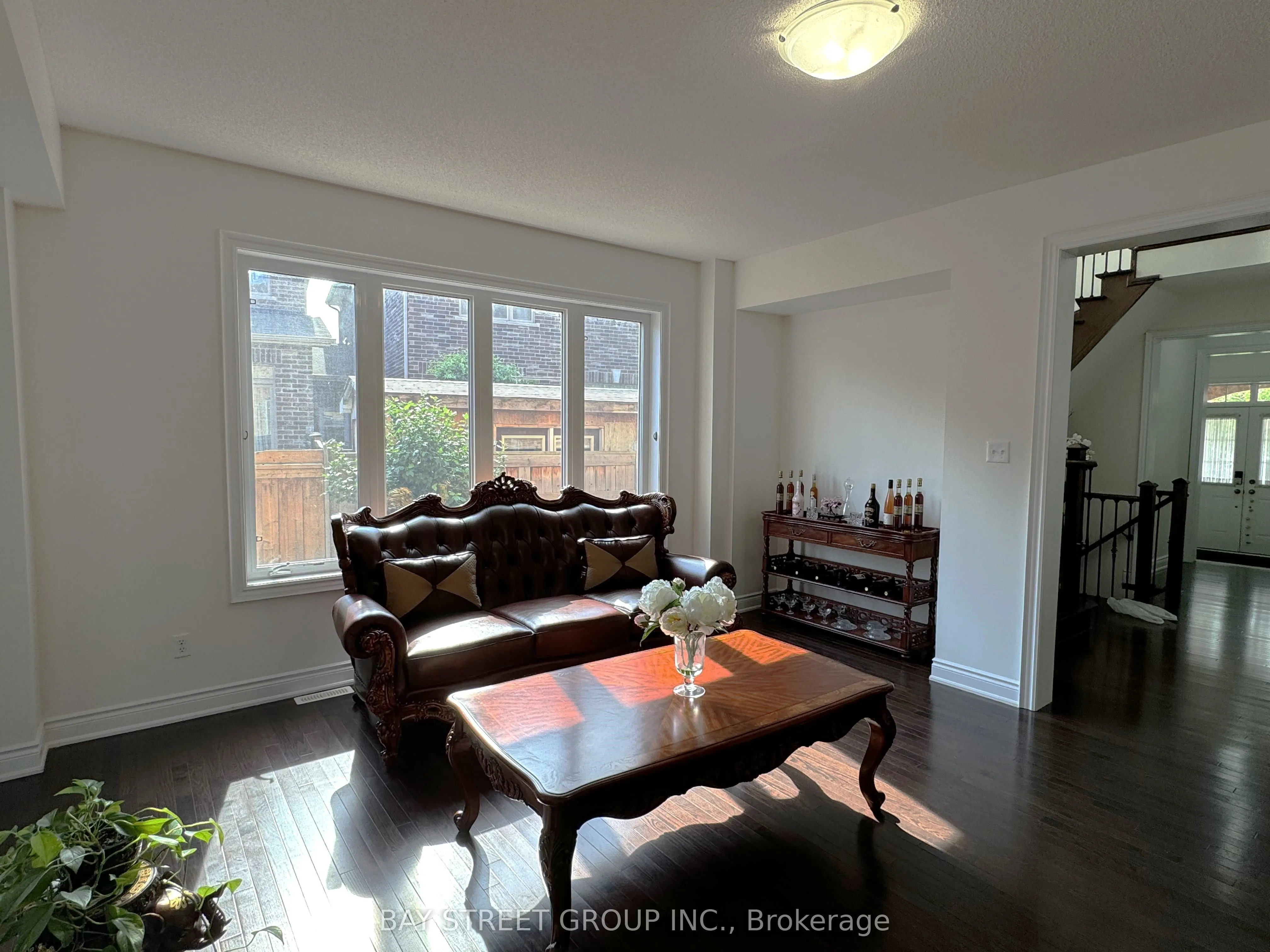 89 Beckett Avenue
