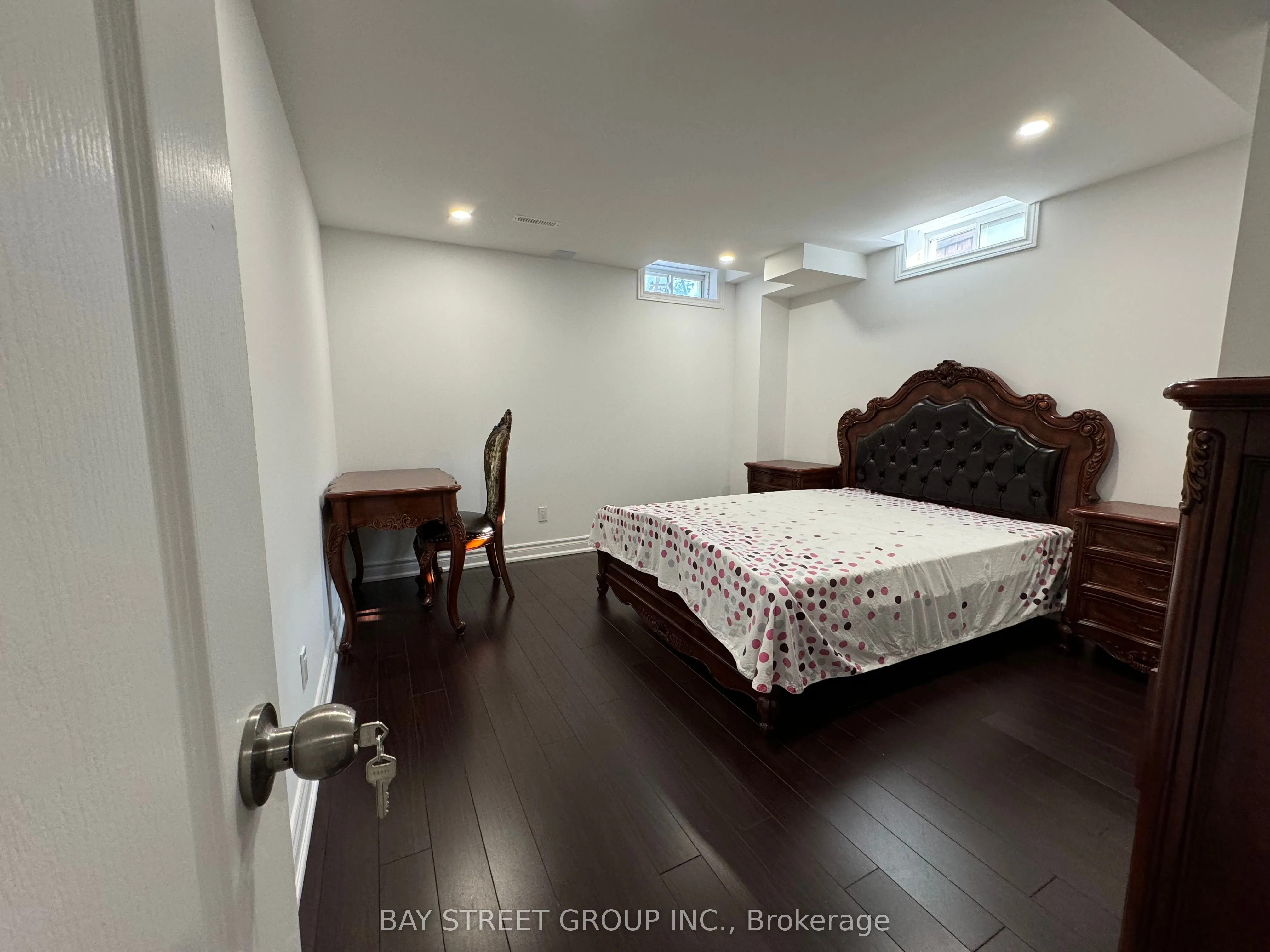 89 Beckett Avenue