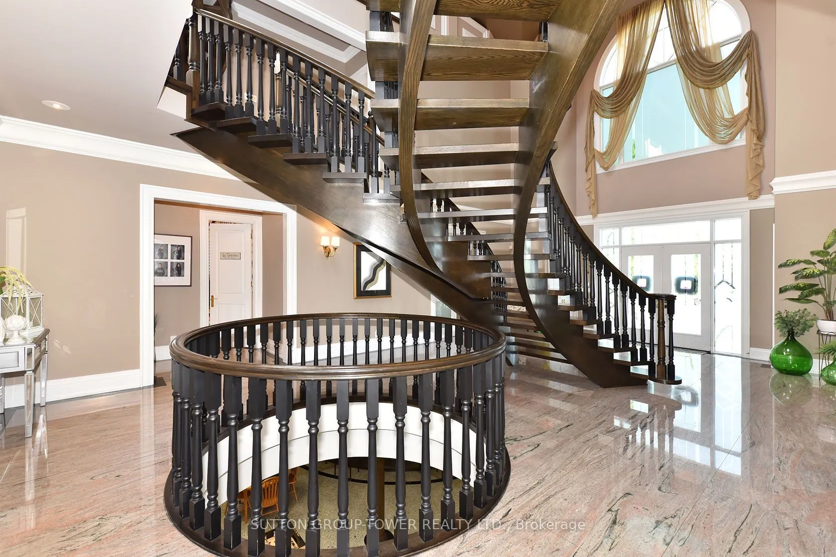 71 Delia Place