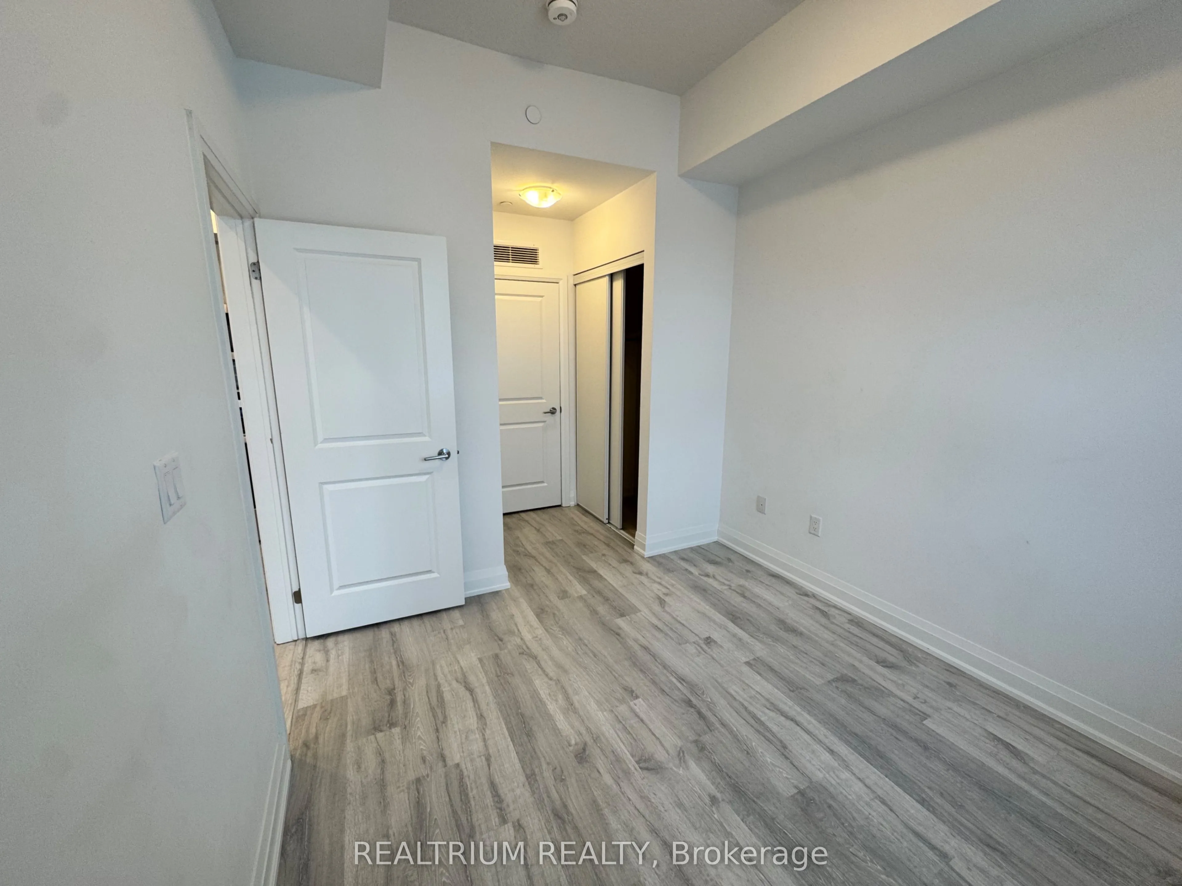 9700 Ninth Line #722
