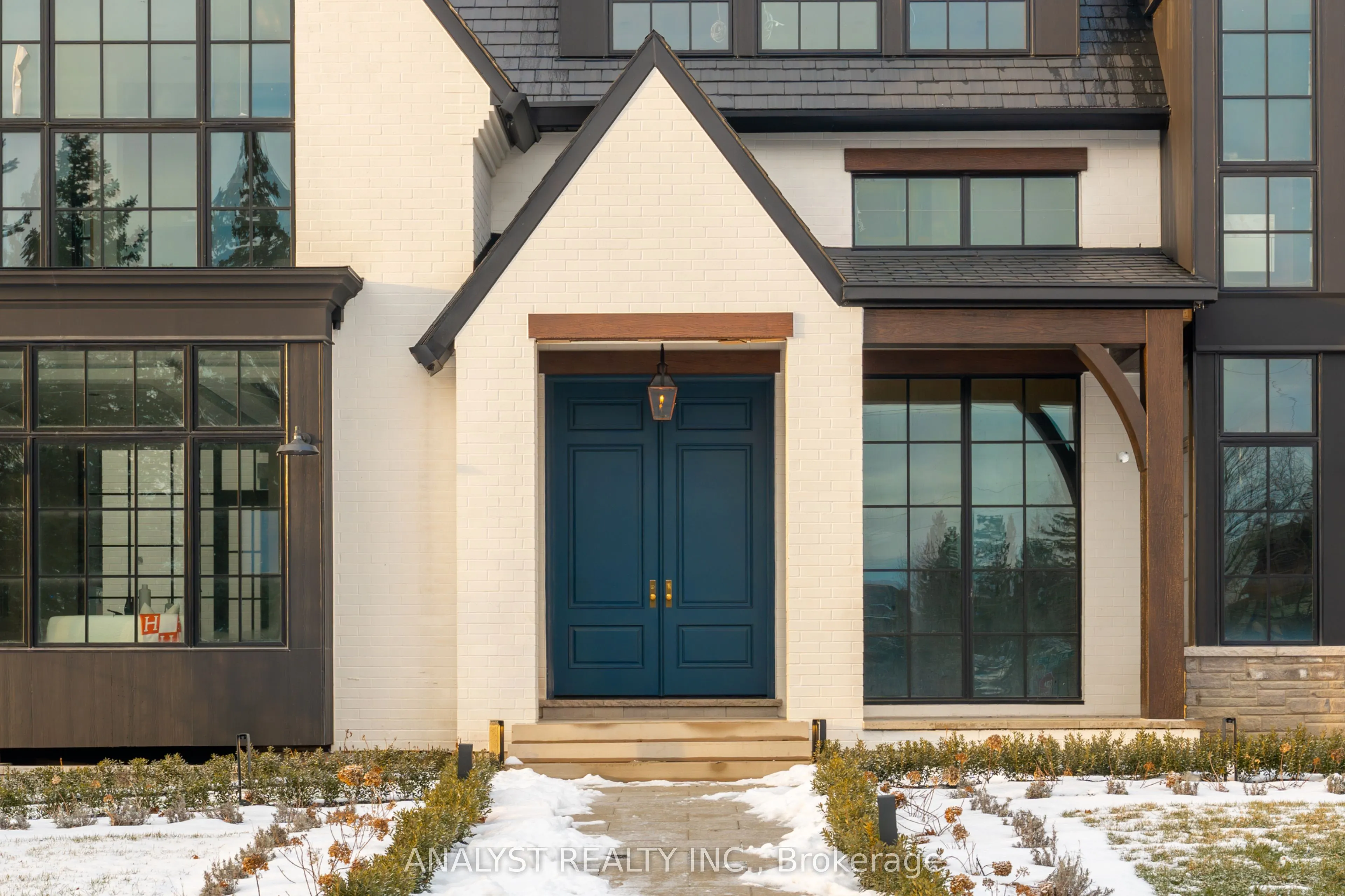 178 Rushworth Crescent
