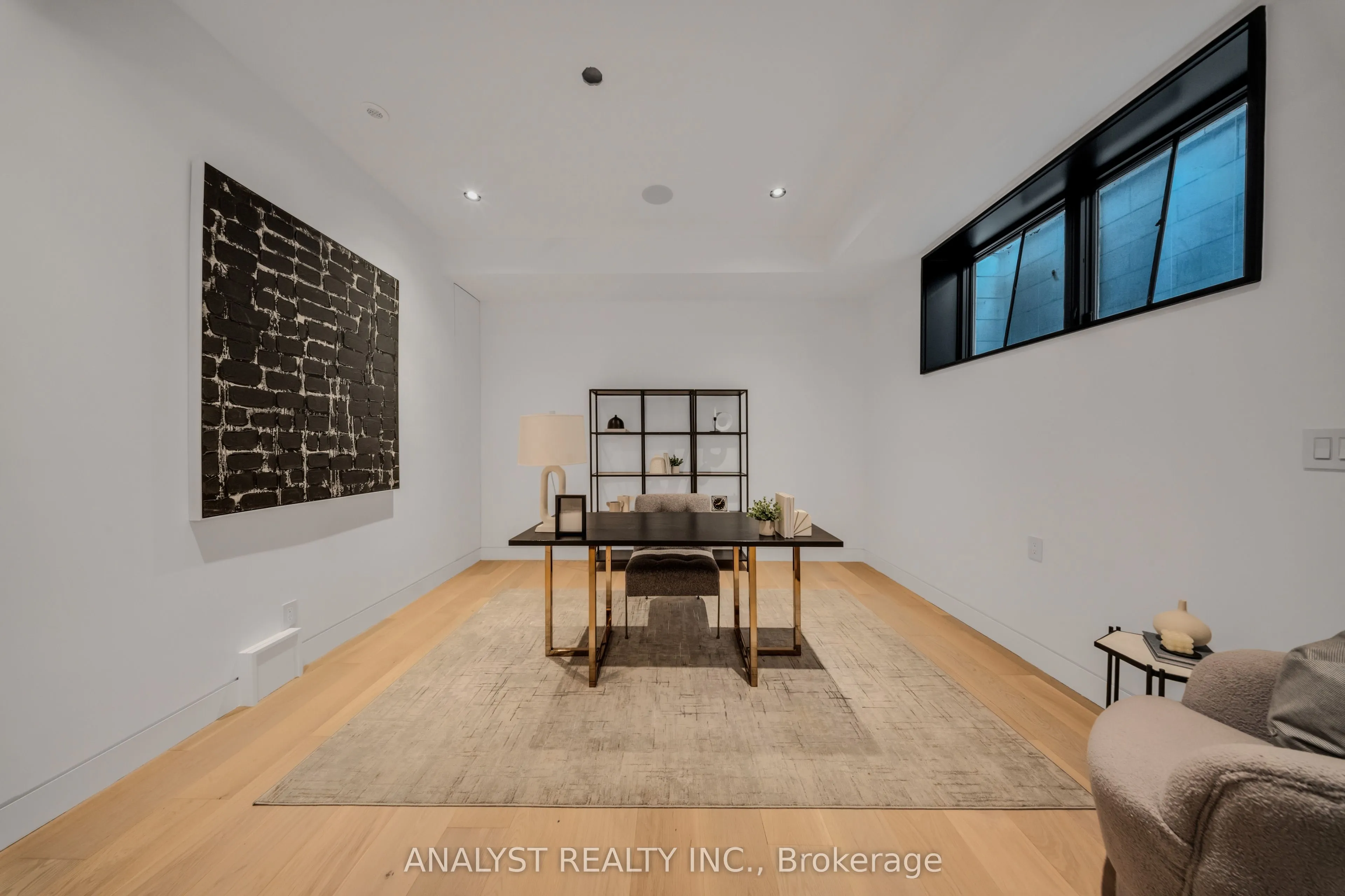 178 Rushworth Crescent