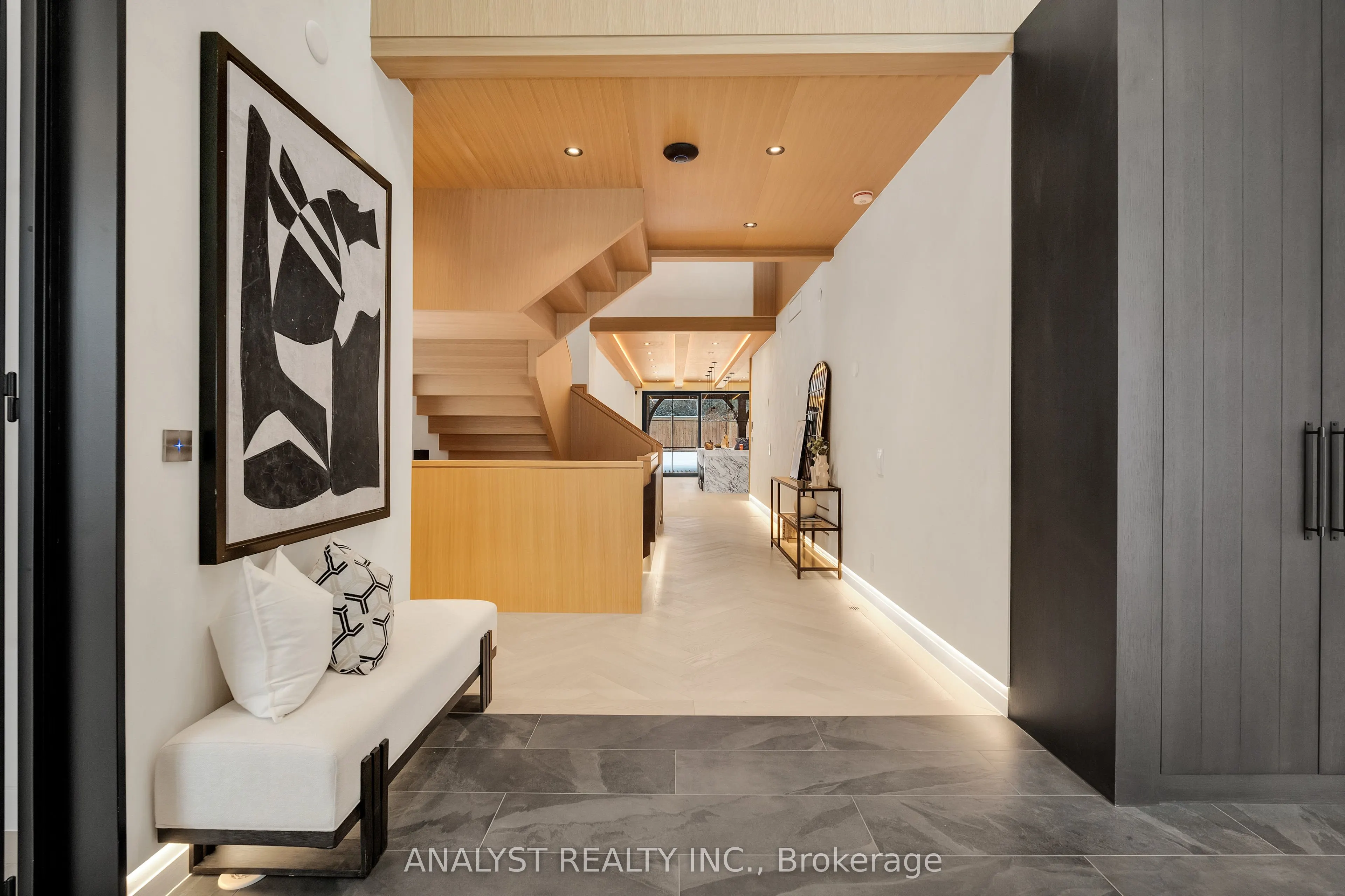 178 Rushworth Crescent