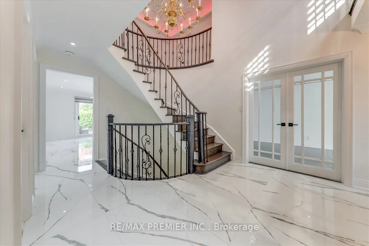 99 Benjamin Drive
