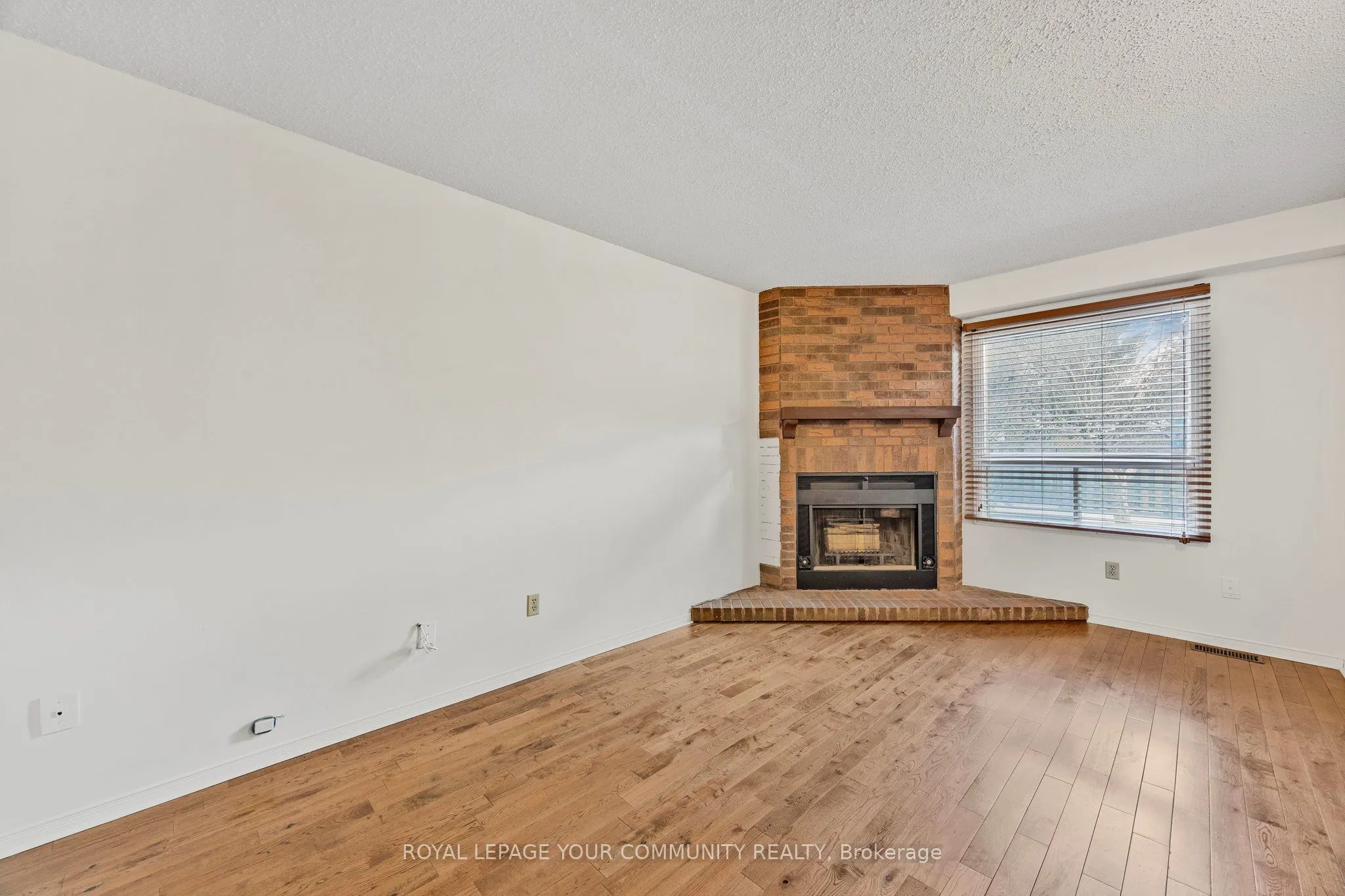 35 Buchanan Crescent