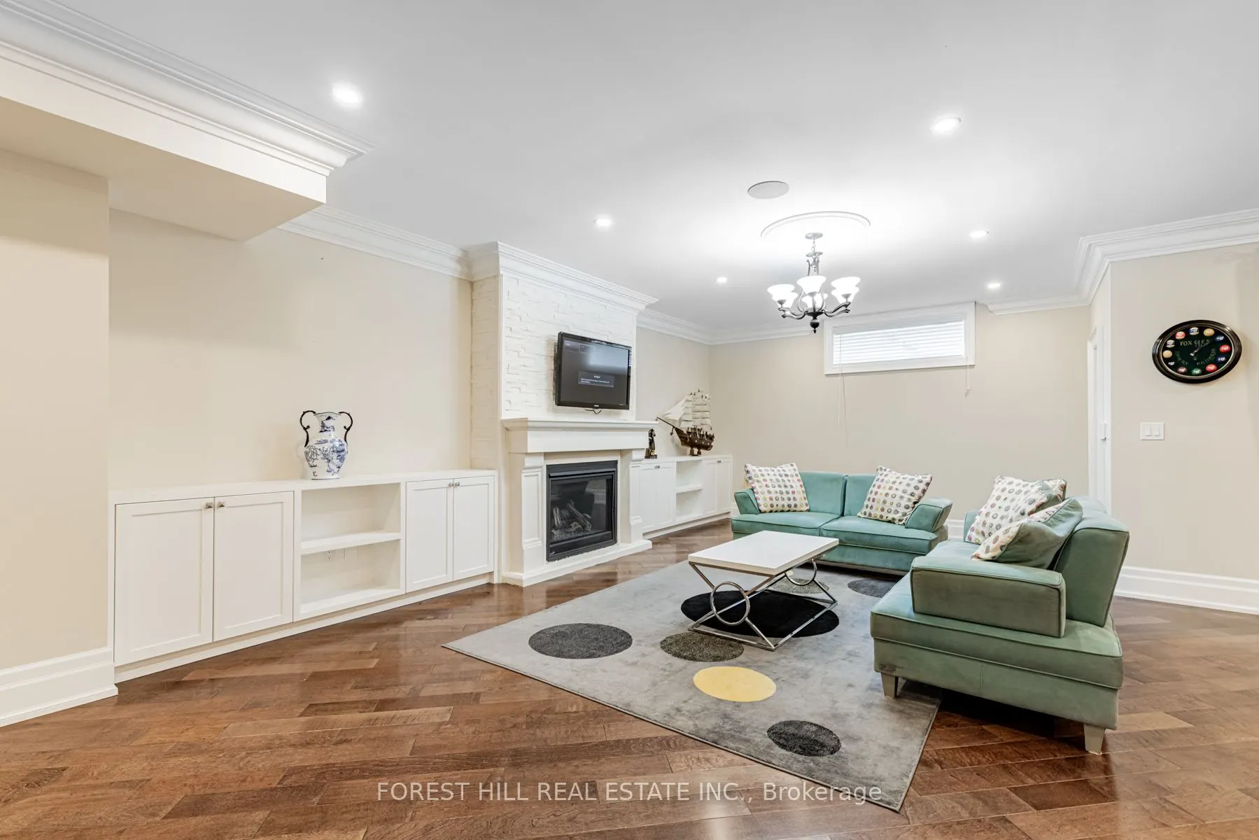 223 Crestwood Road