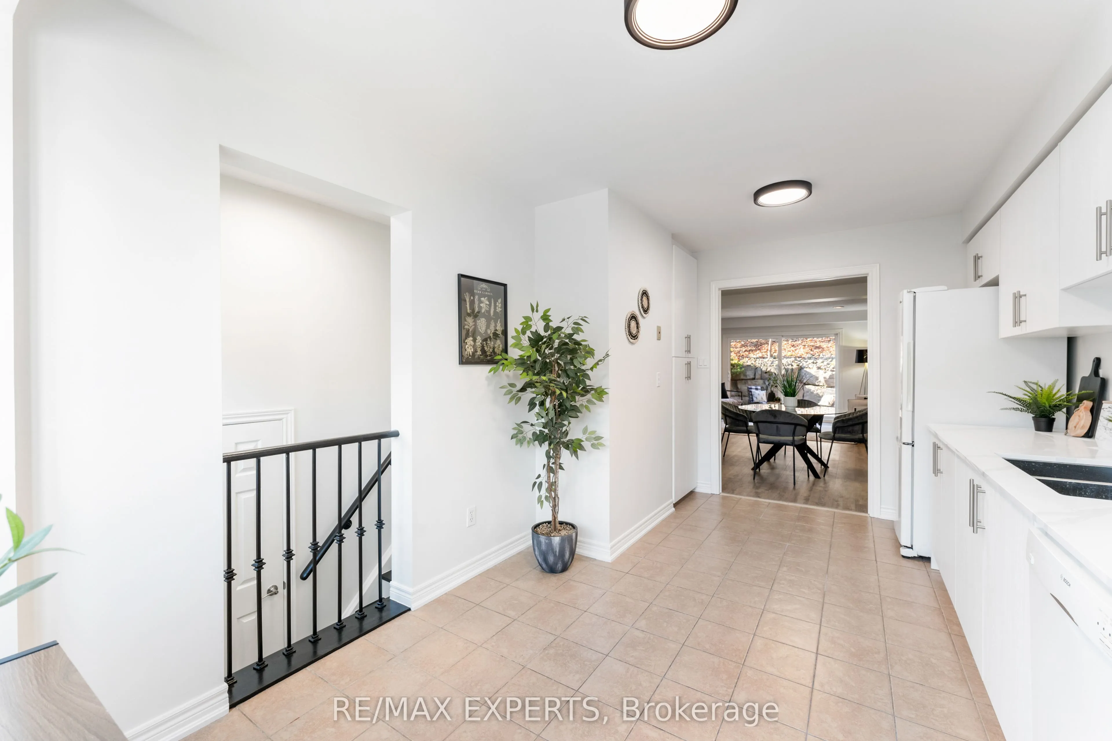 20 William Farr Lane, #10