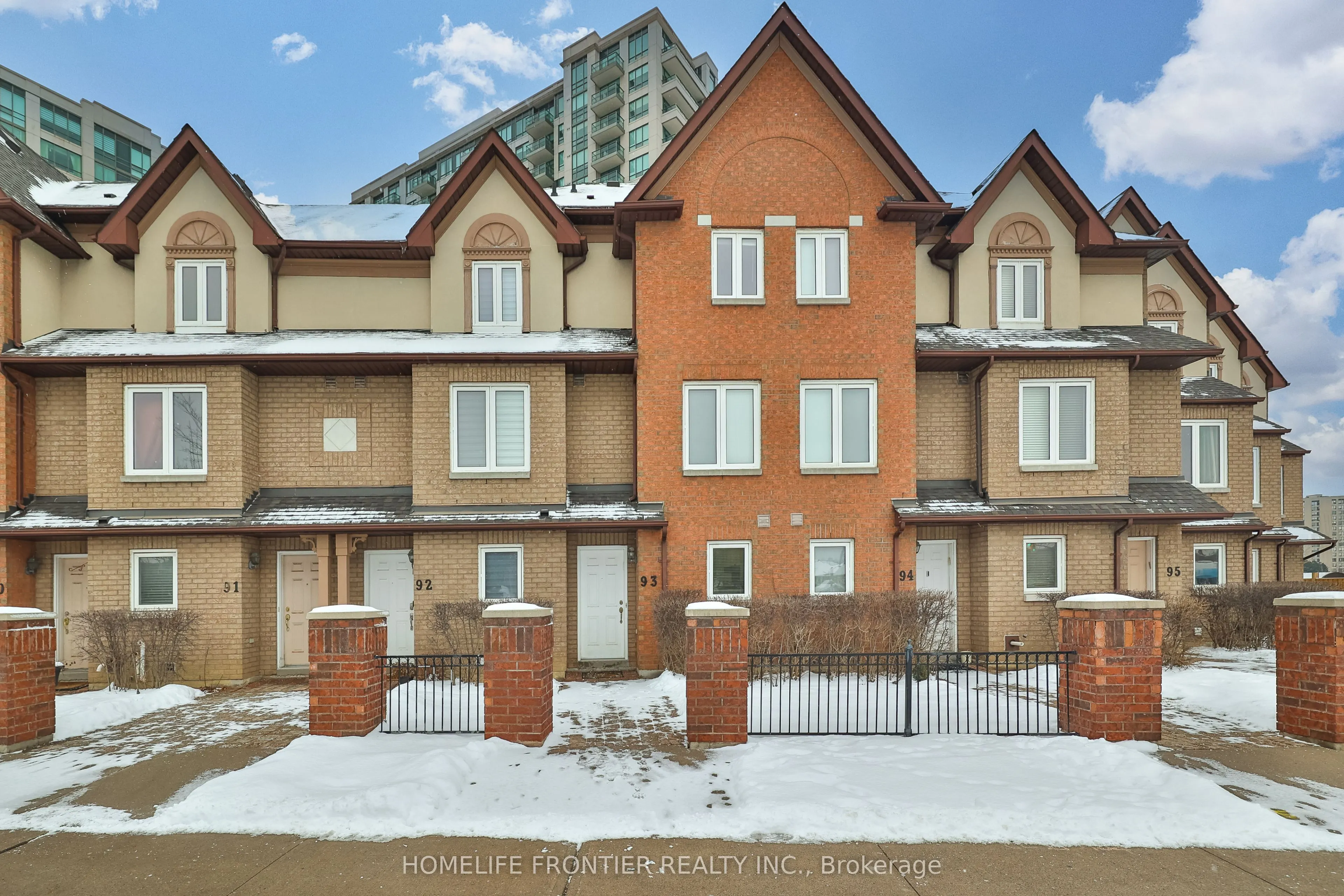 735 New Westminster Drive, #93