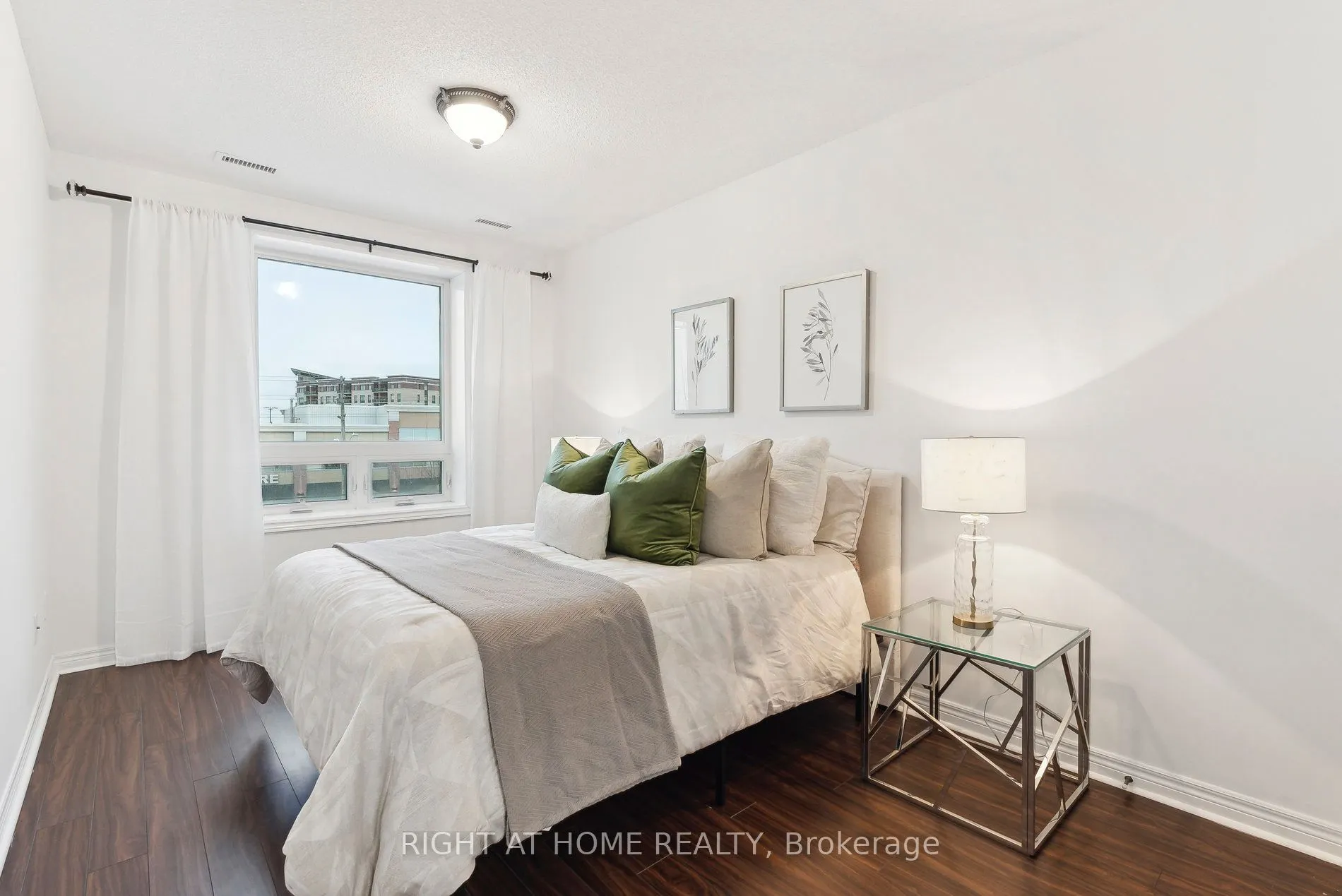 7400 Markham Road, #319