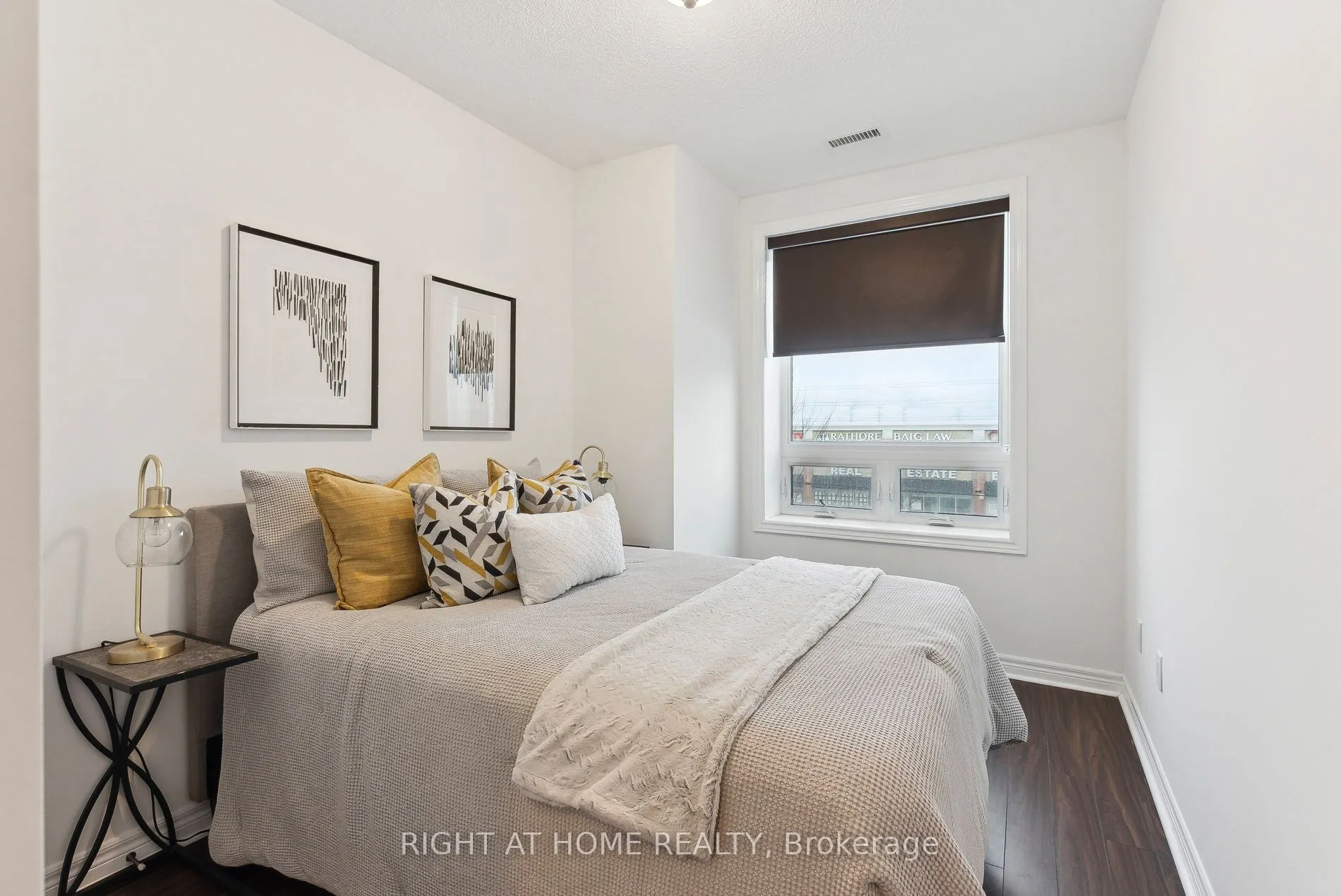 7400 Markham Road, #319
