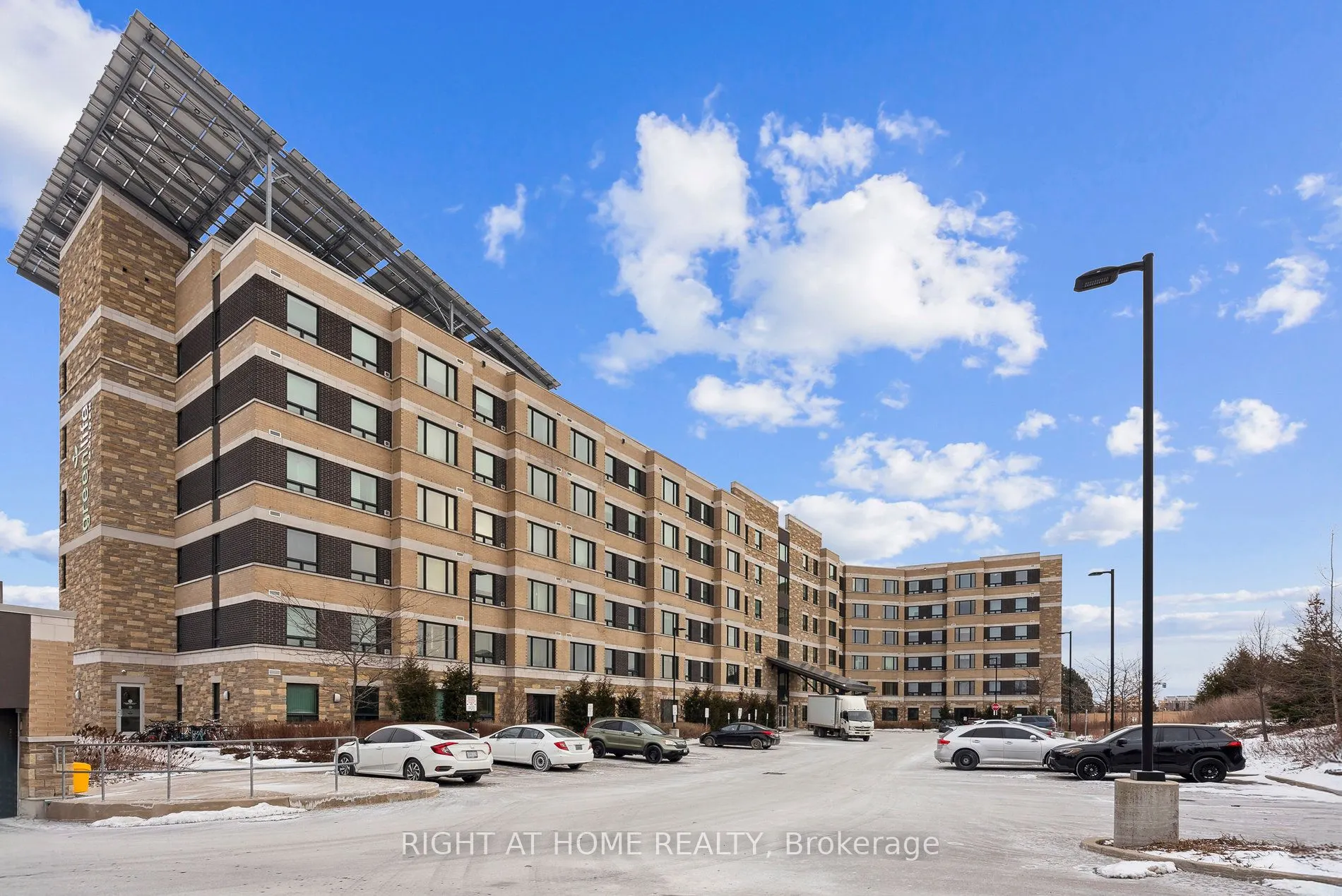 7400 Markham Road, #319