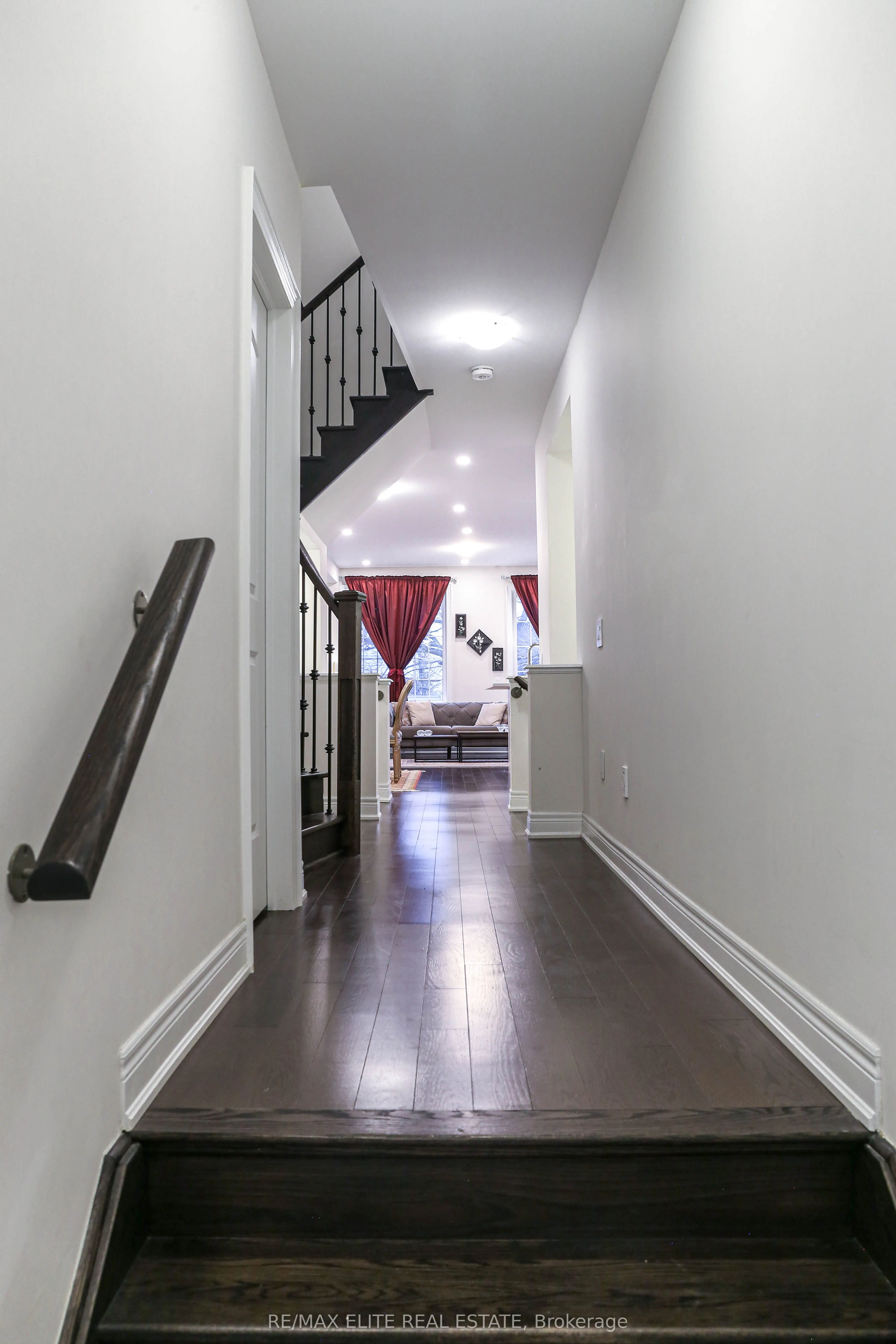 96 Drizzel Crescent