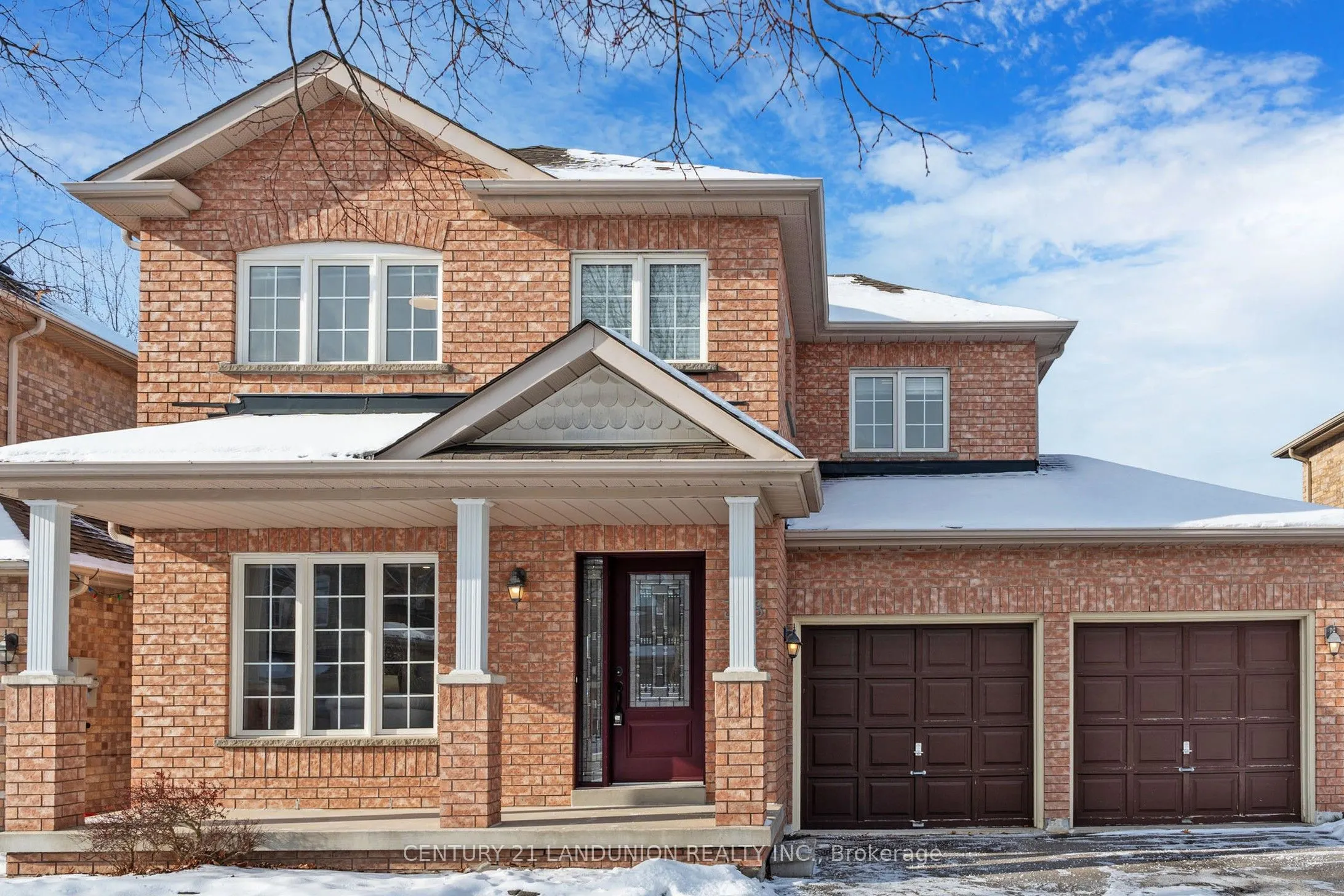 378 Spruce Grove Crescent