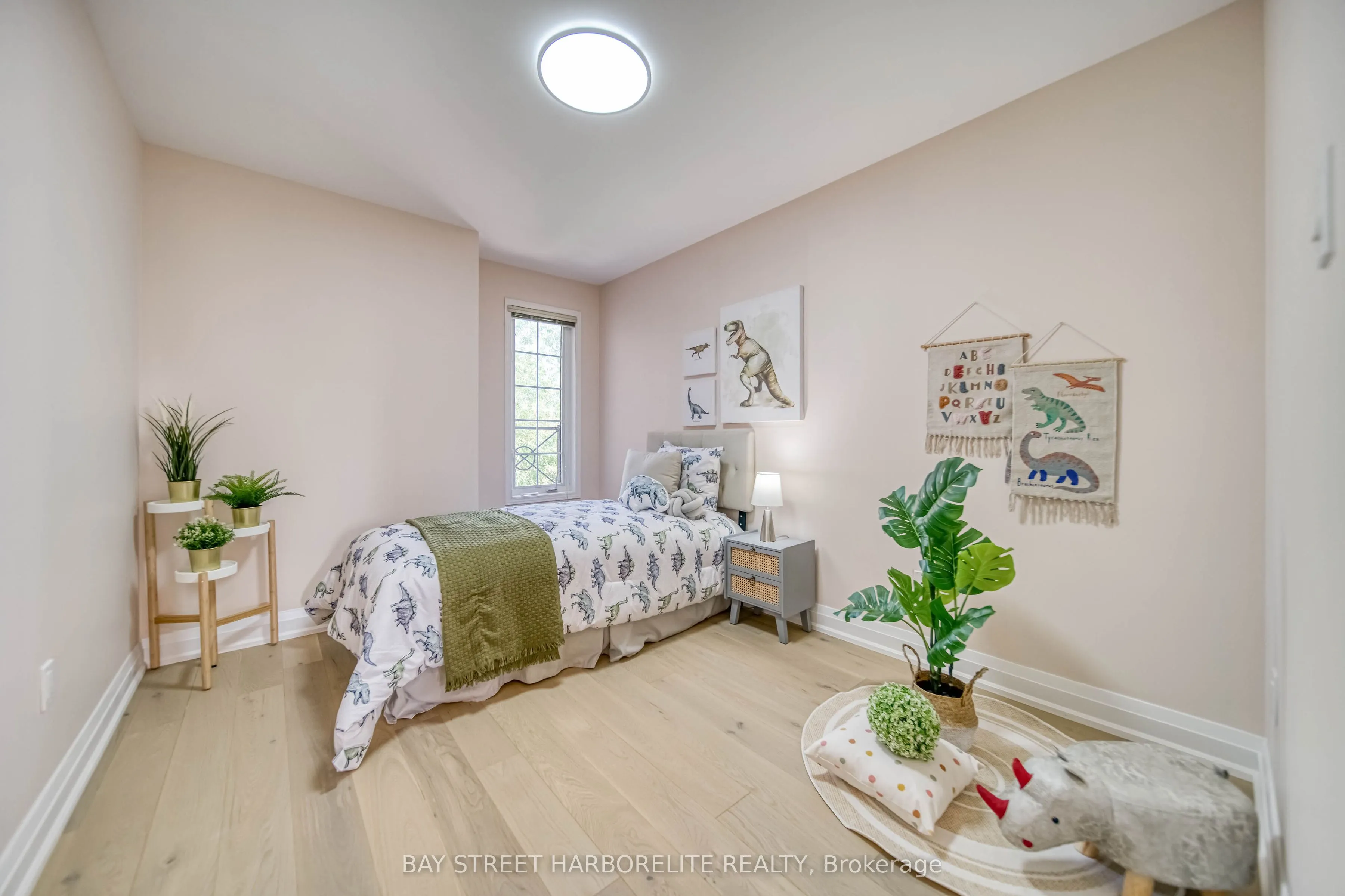 63 Sassafras Circle