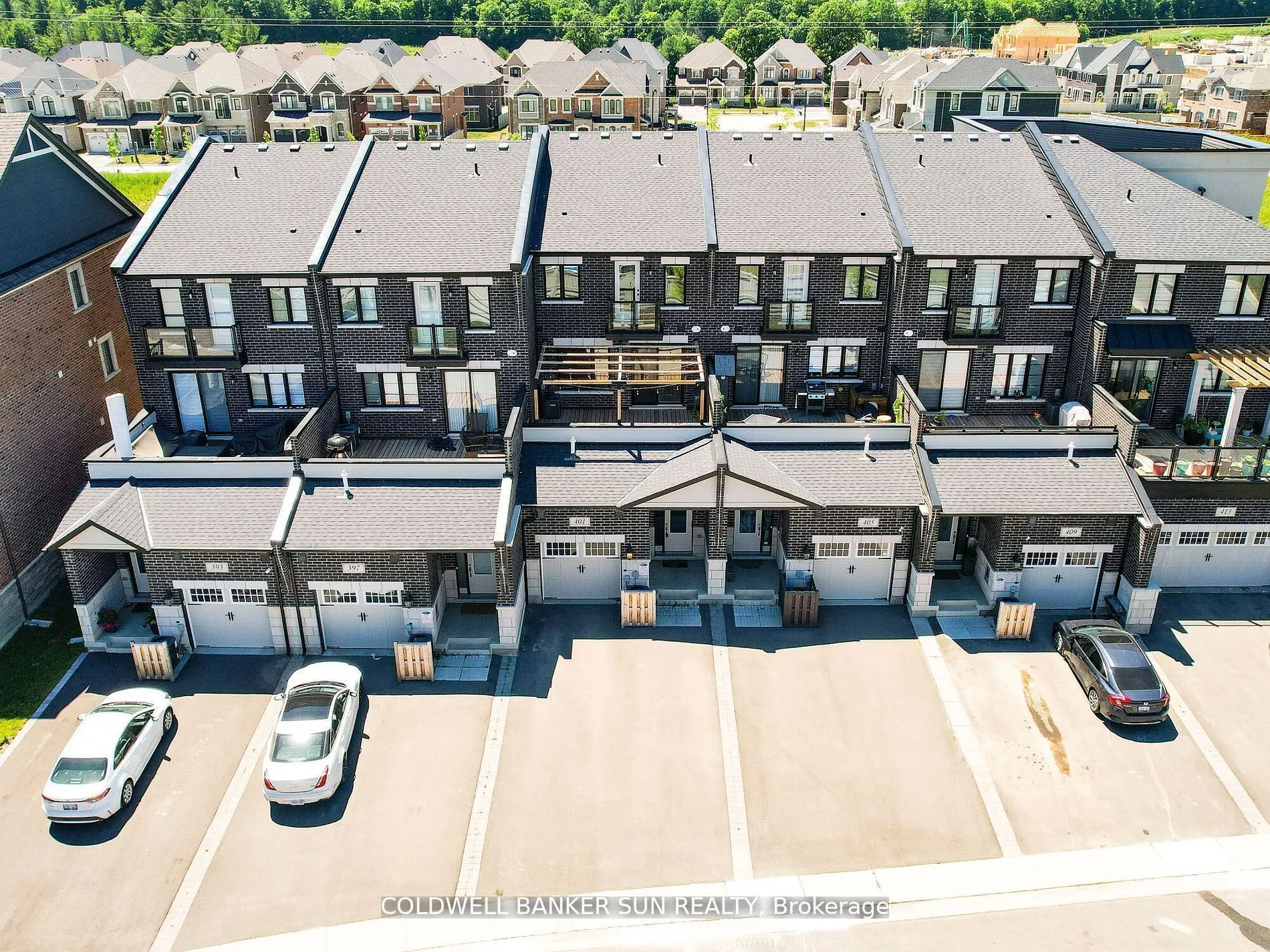 401 Kleinburg Summit Way