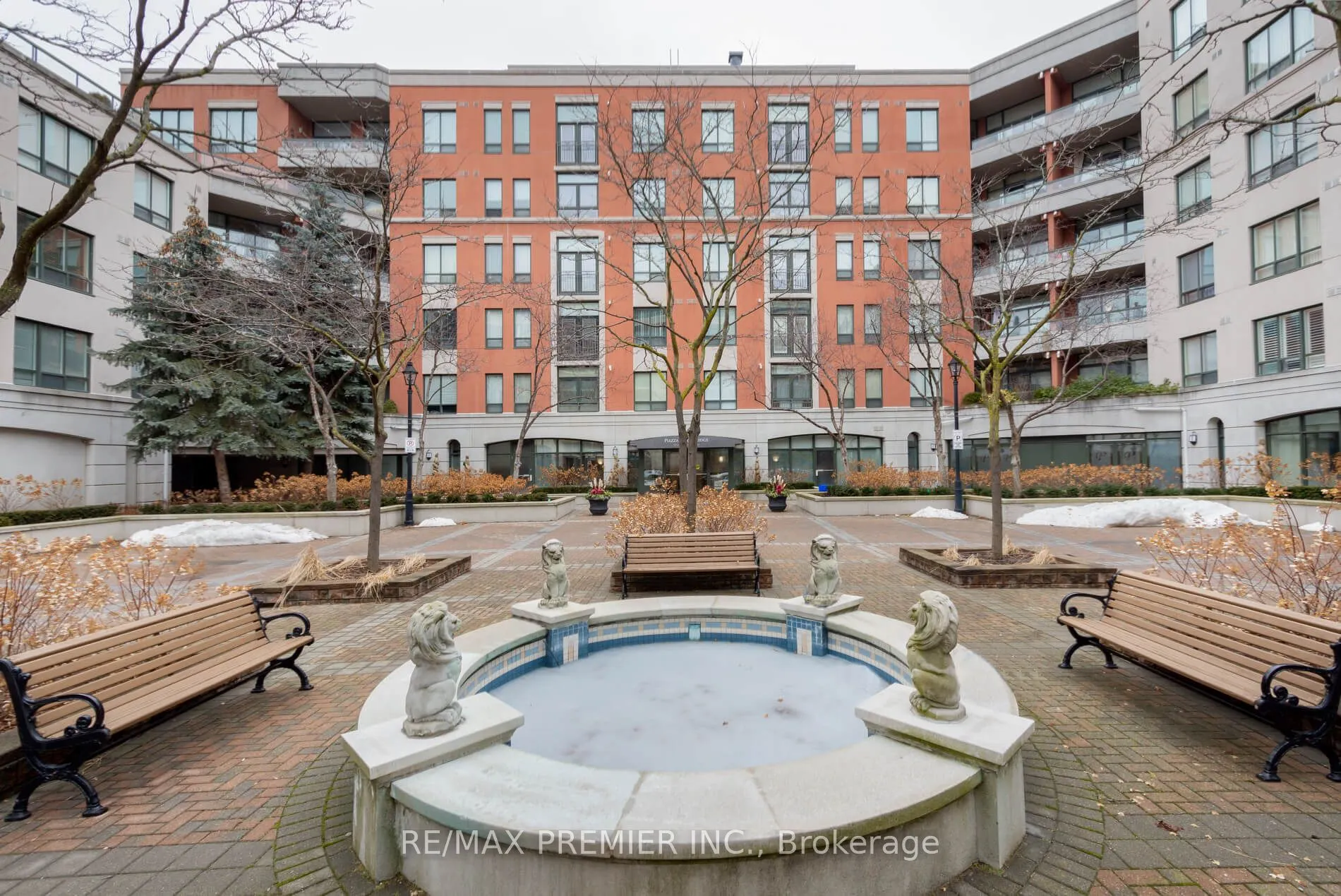 53 Woodbridge Avenue, #219