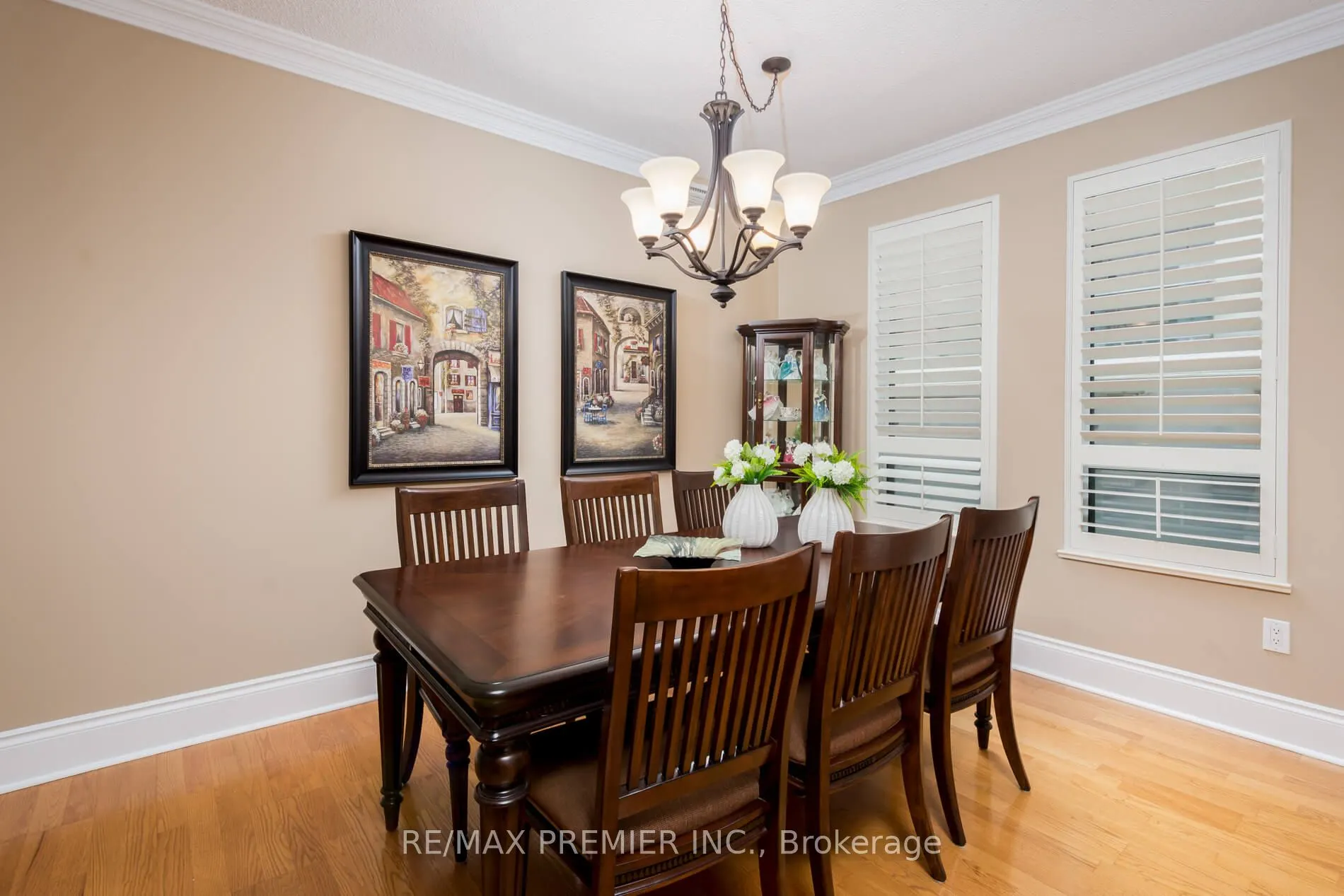 53 Woodbridge Avenue, #219