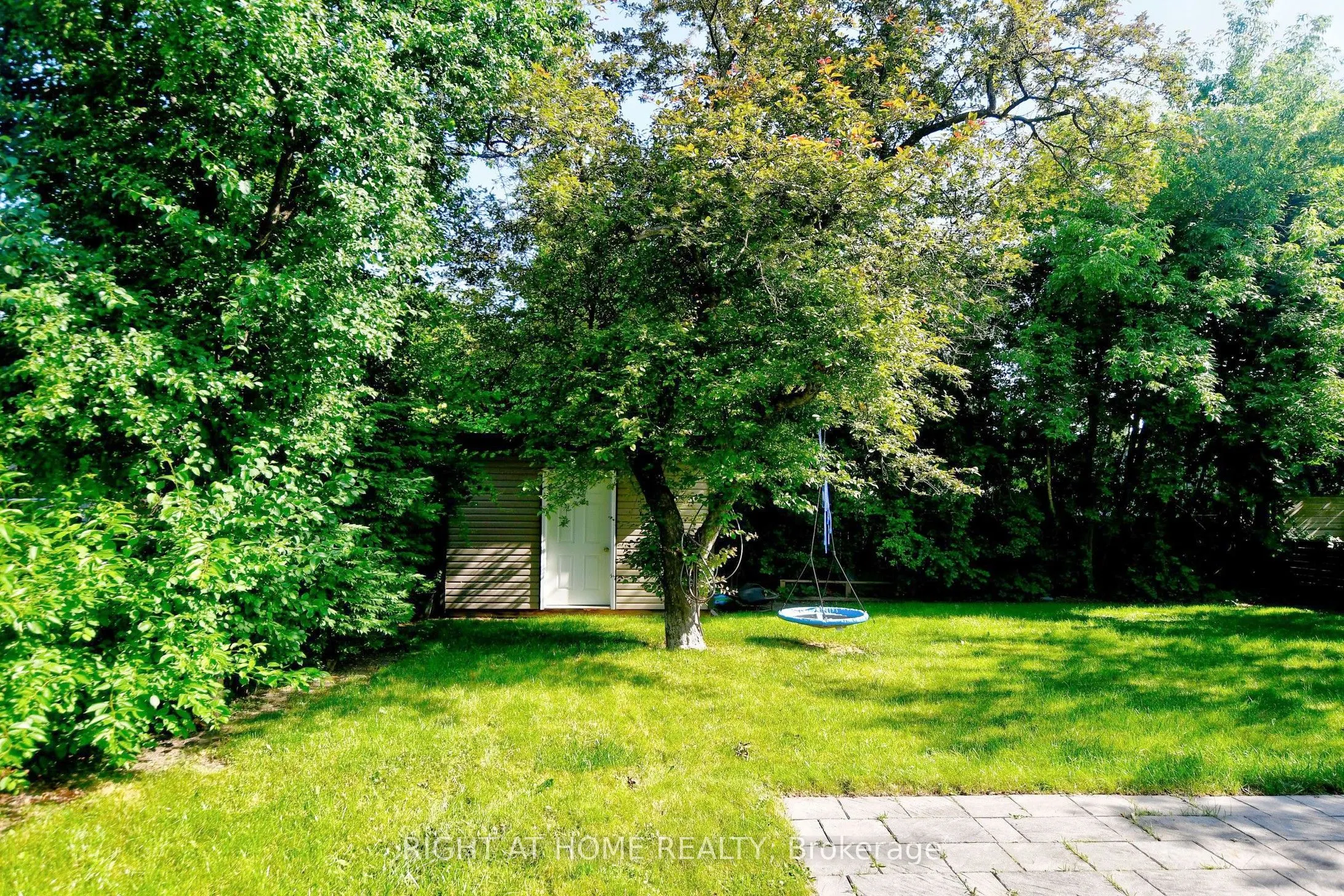 454 Alper Street