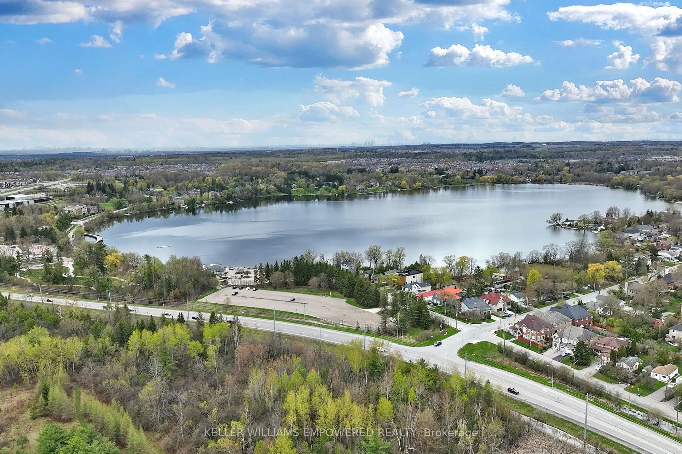 15 Honey Locust Court