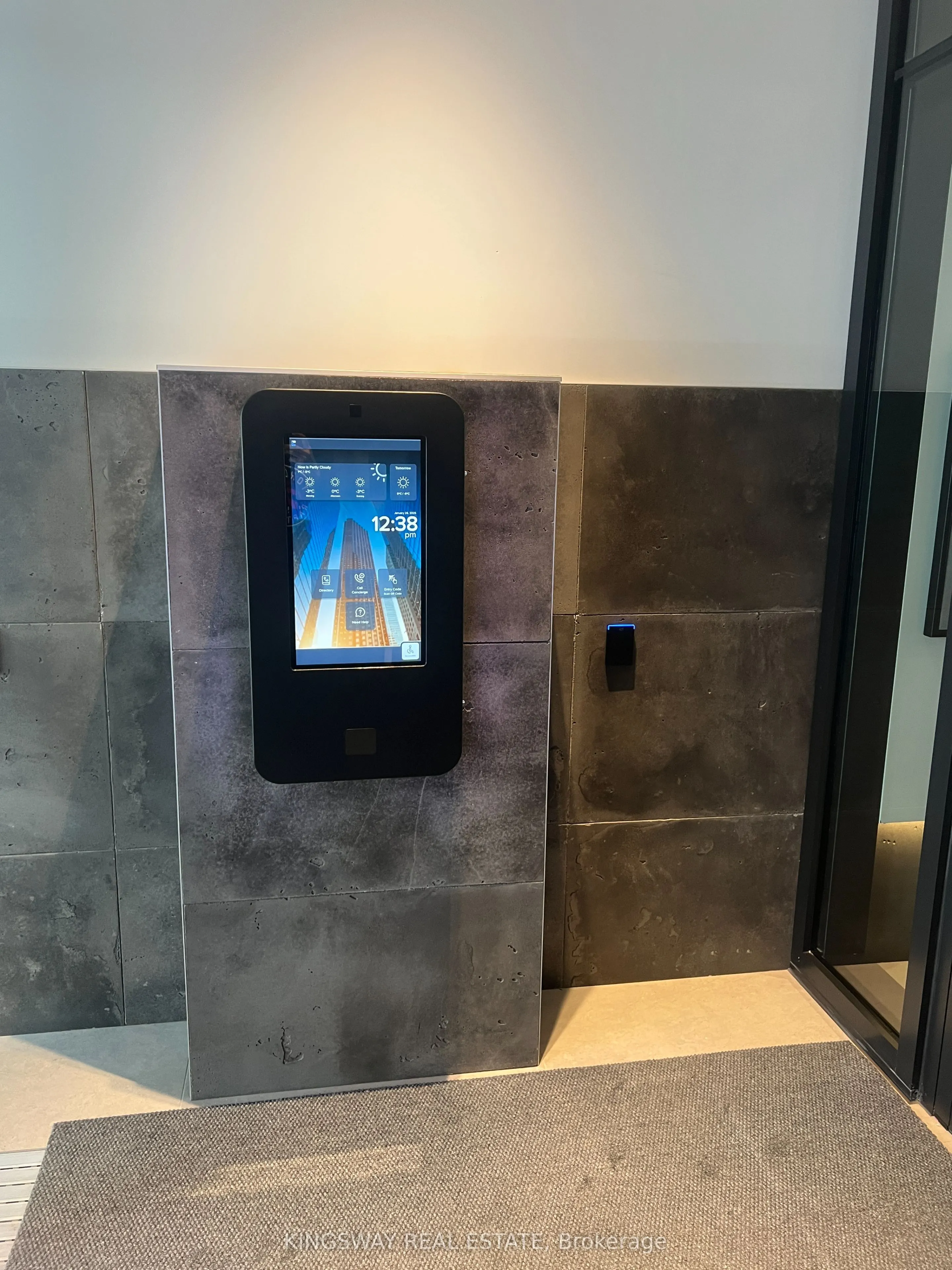 8868 Yonge Street, #521E