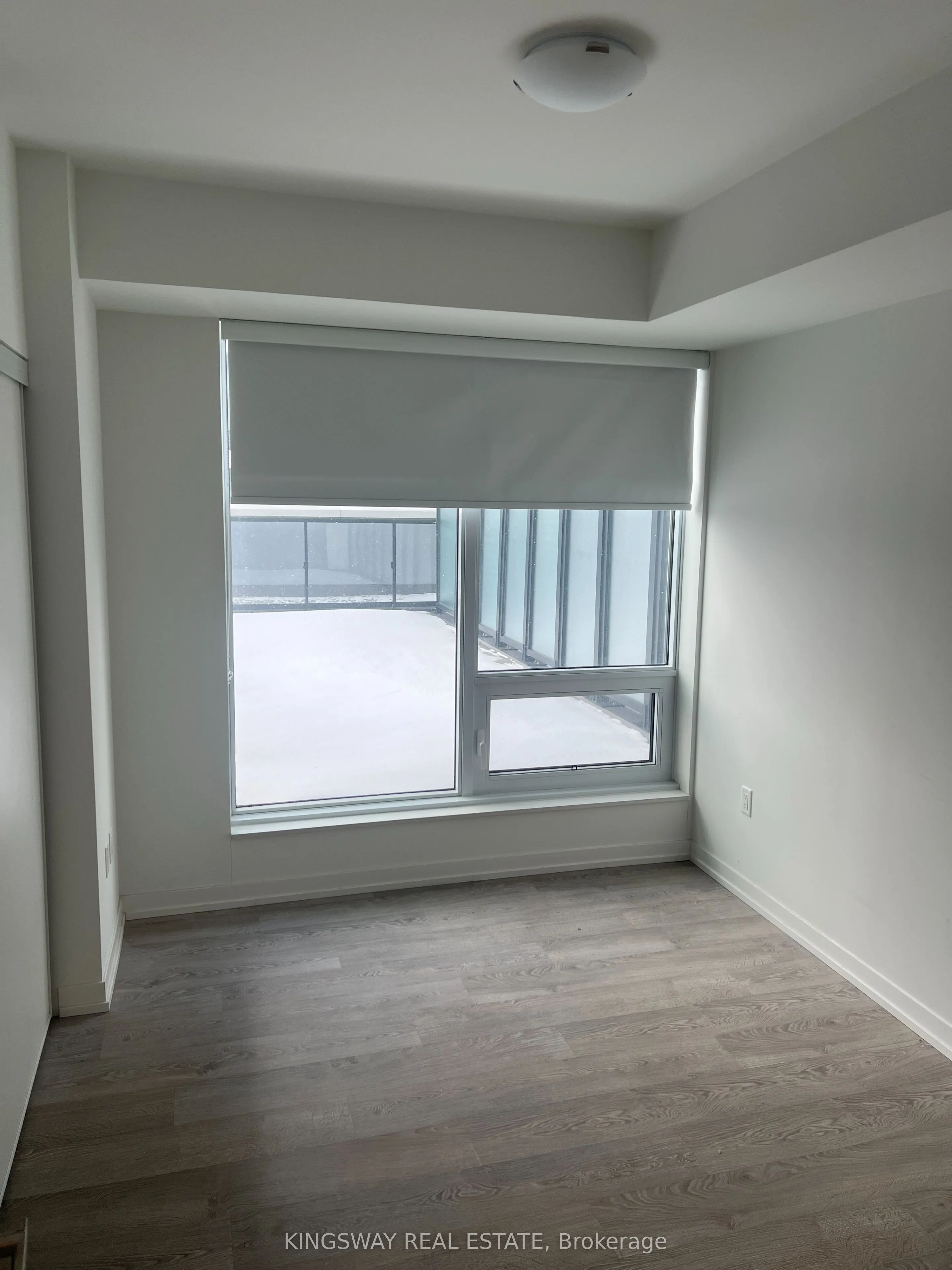 8868 Yonge Street, #521E