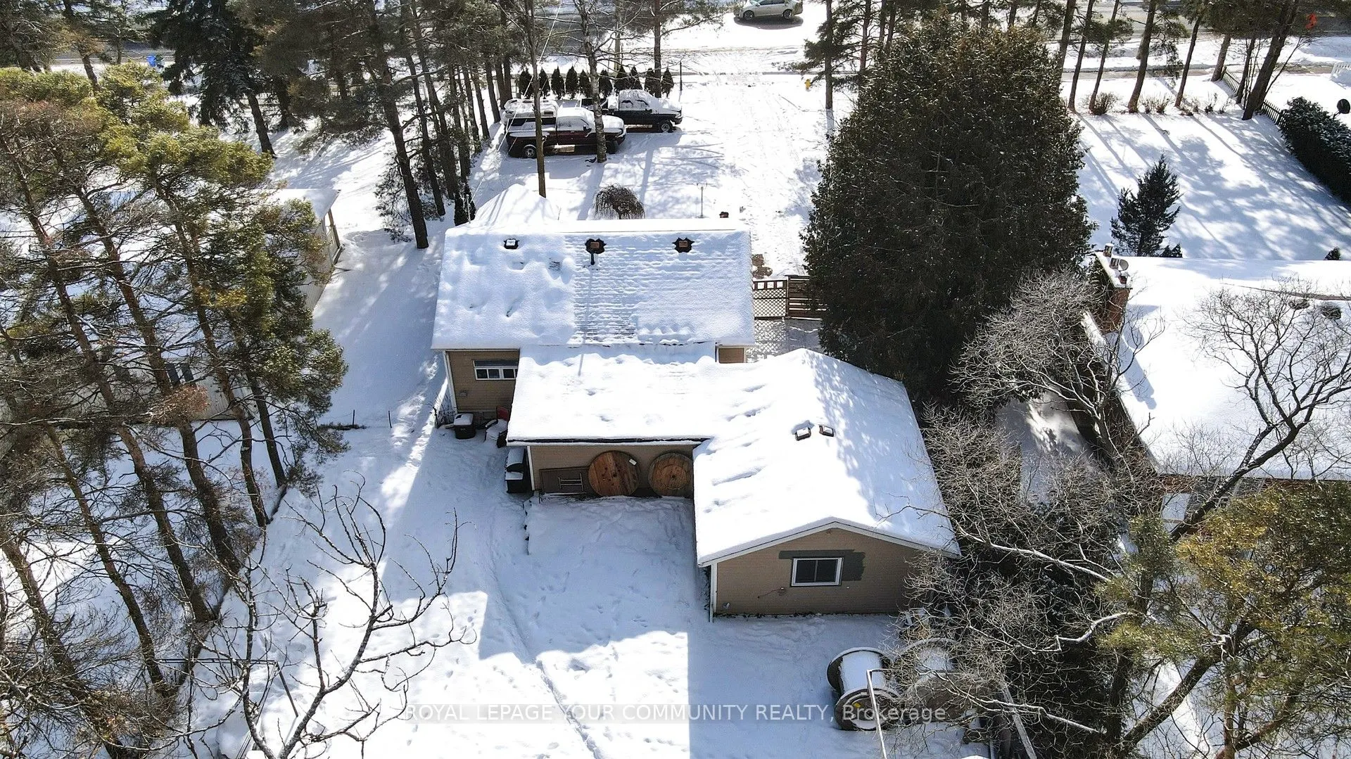 5154 Aurora Road
