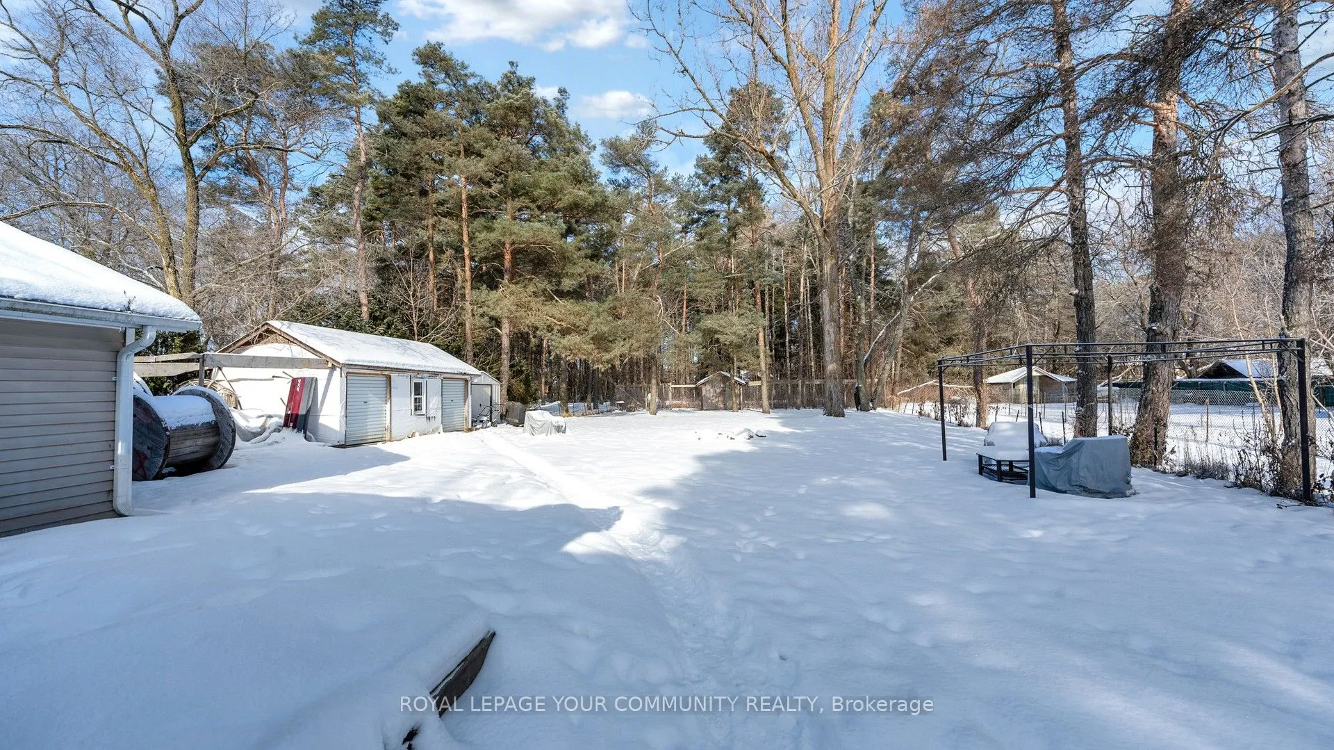 5154 Aurora Road