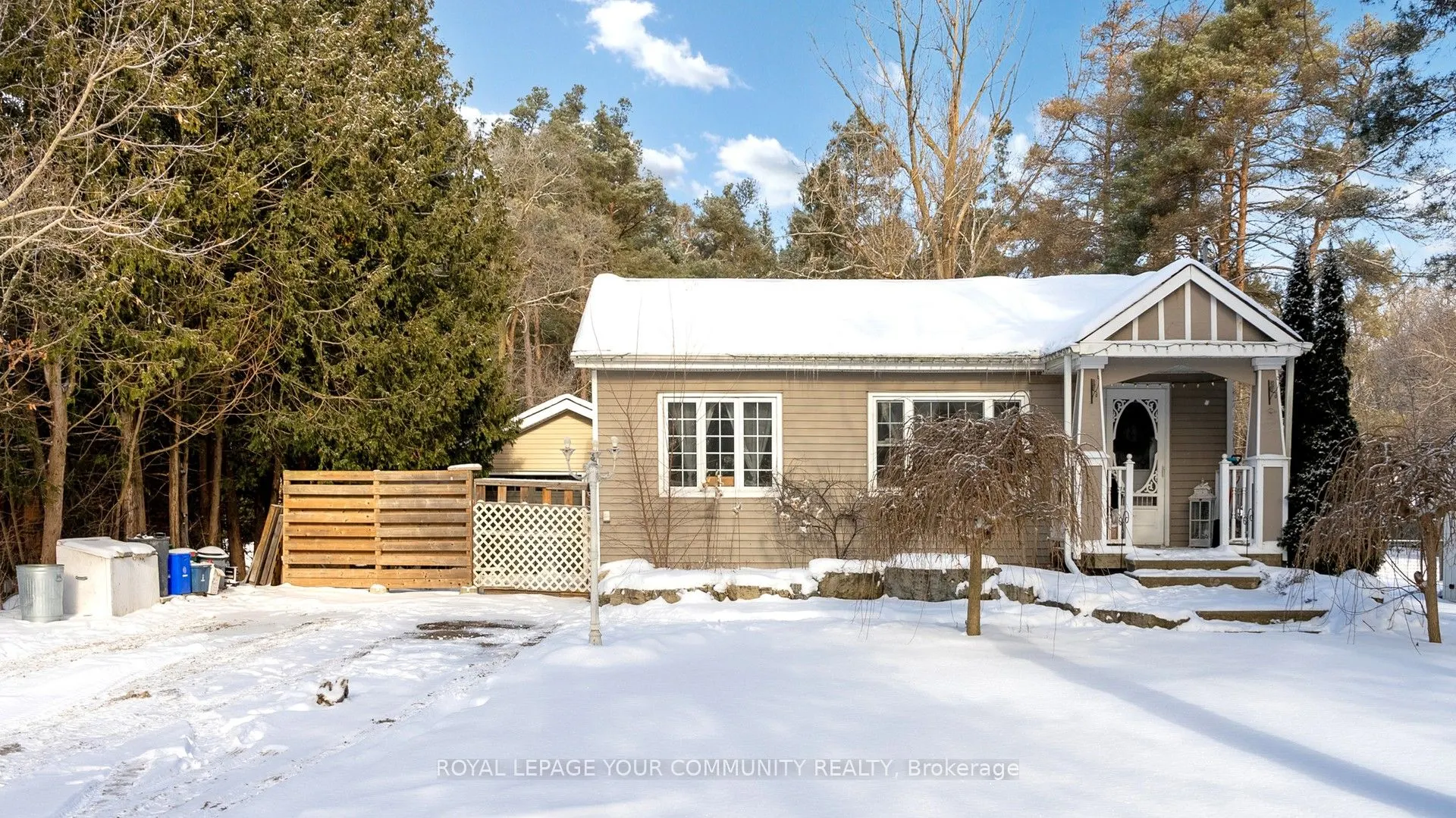 5154 Aurora Road
