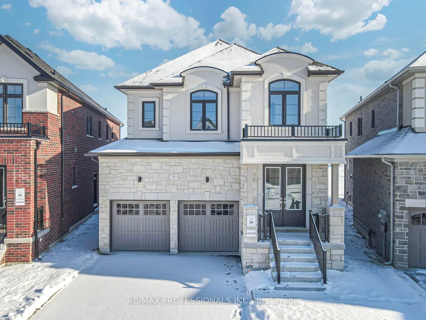7 George Ellis Drive