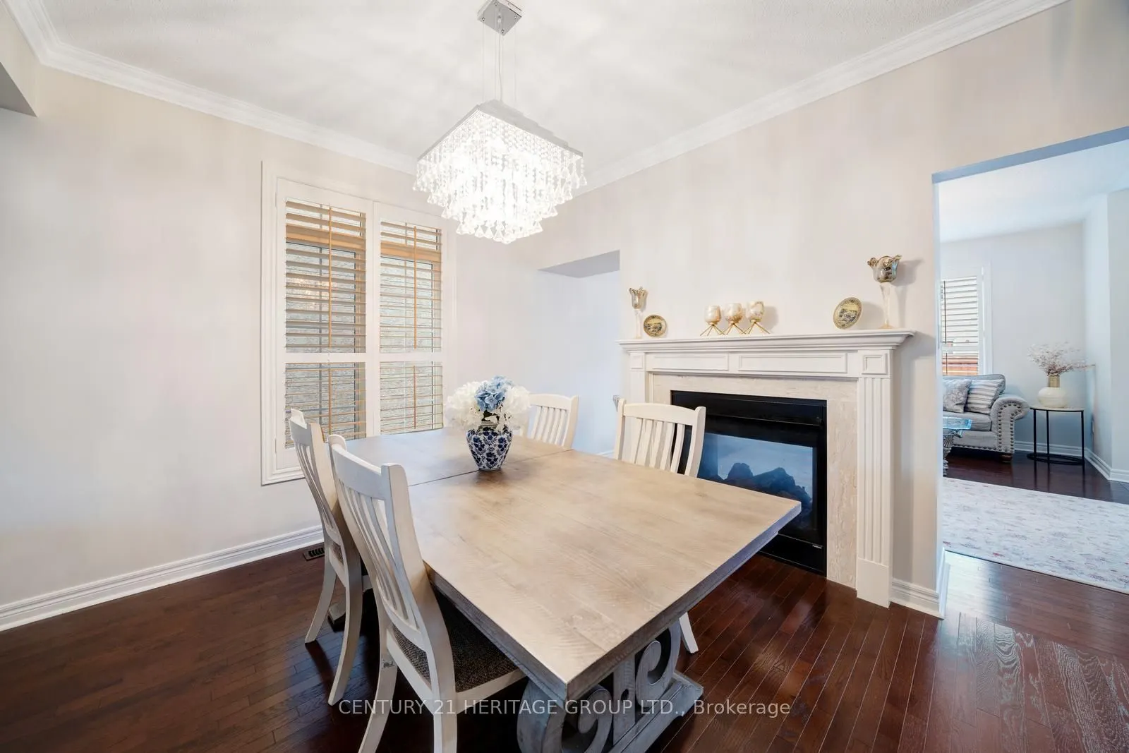 173 Wainscot Avenue